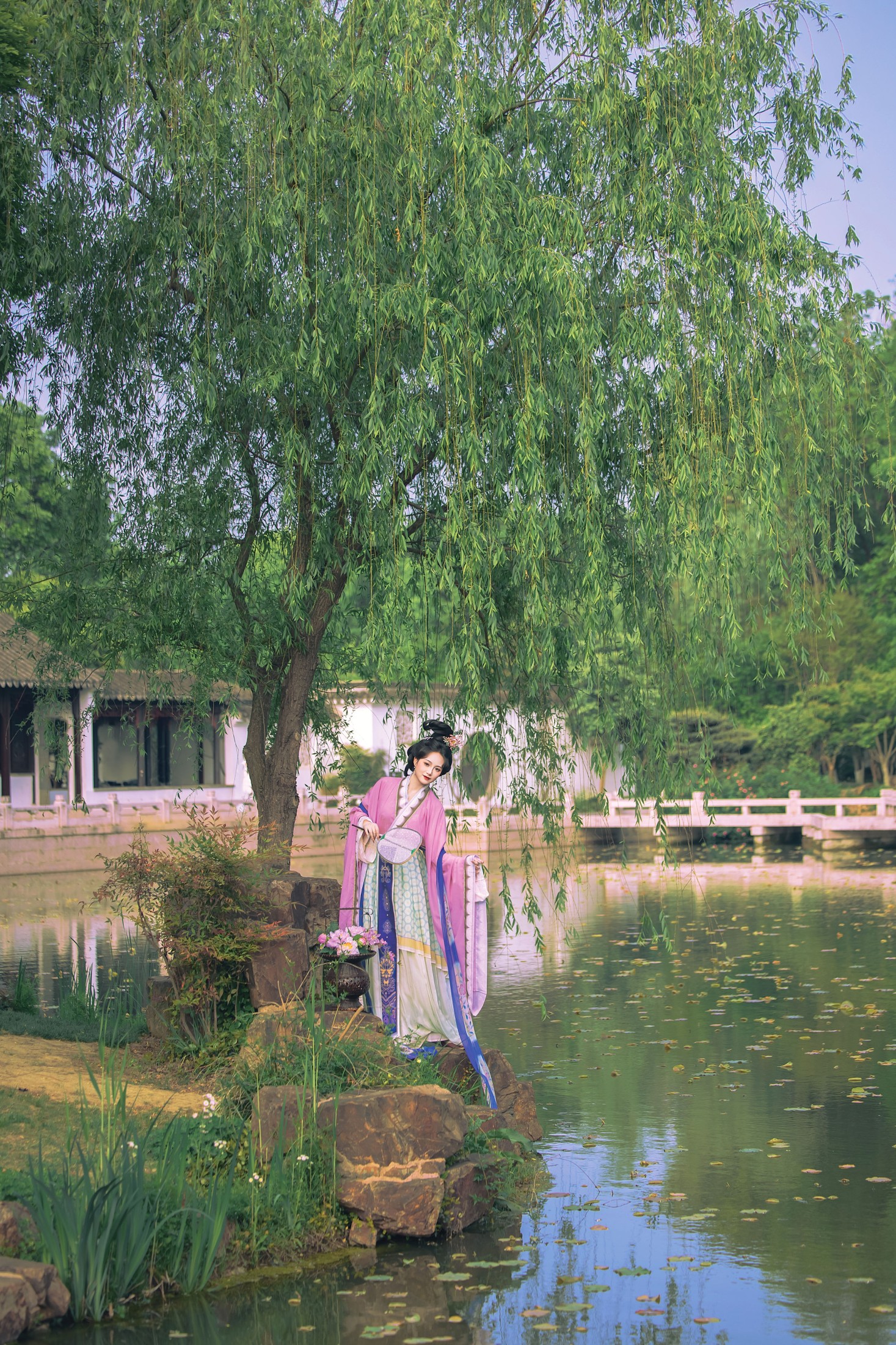 《一柳一人间》[14P]