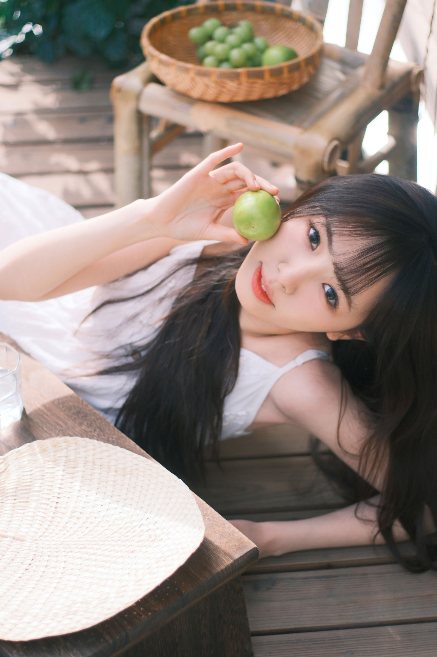 《我在春与夏的更迭中与你相遇》[9P]