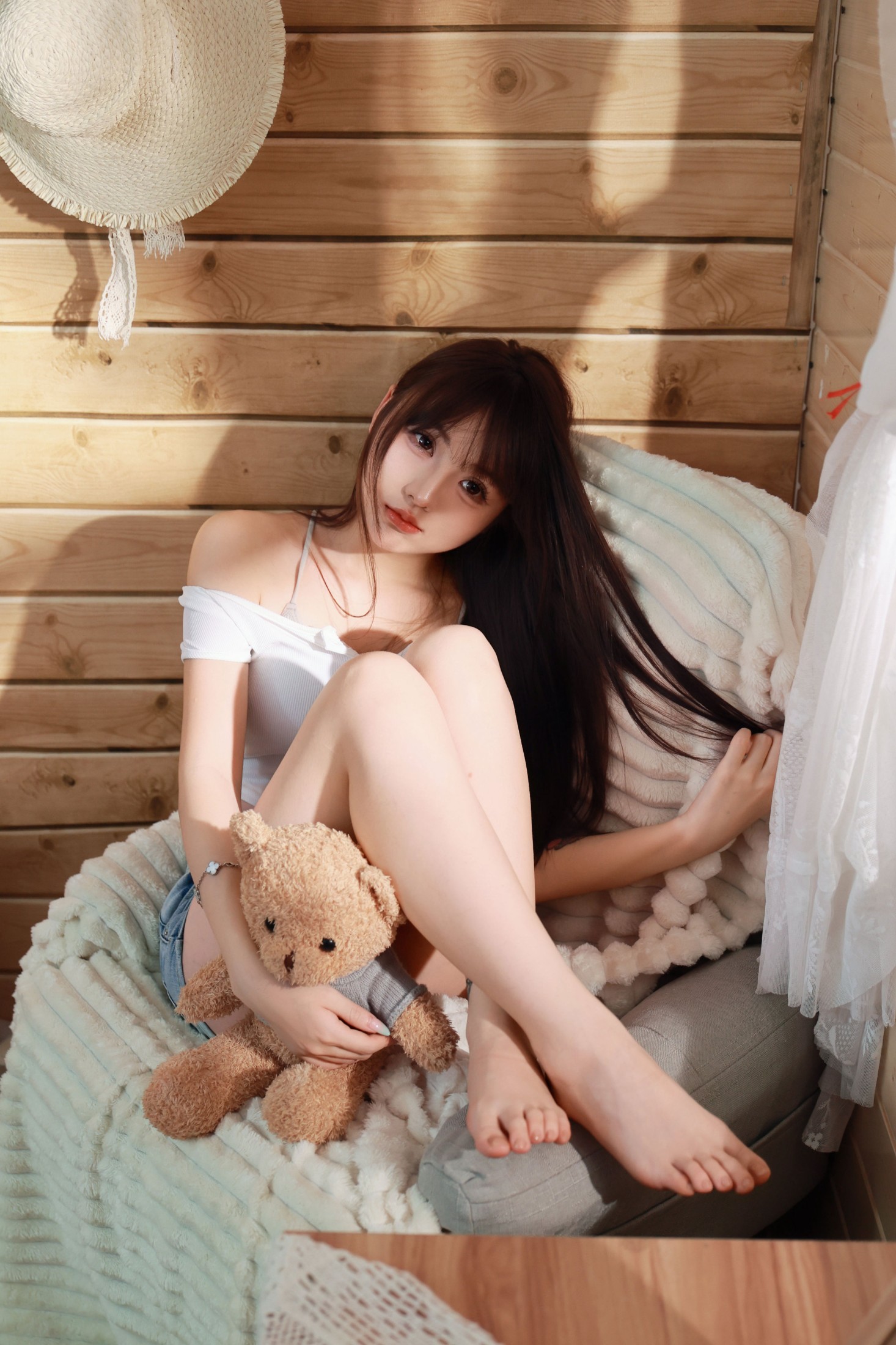 《谁懂啊！宅家拍的少女感也太绝了吧》[25P]