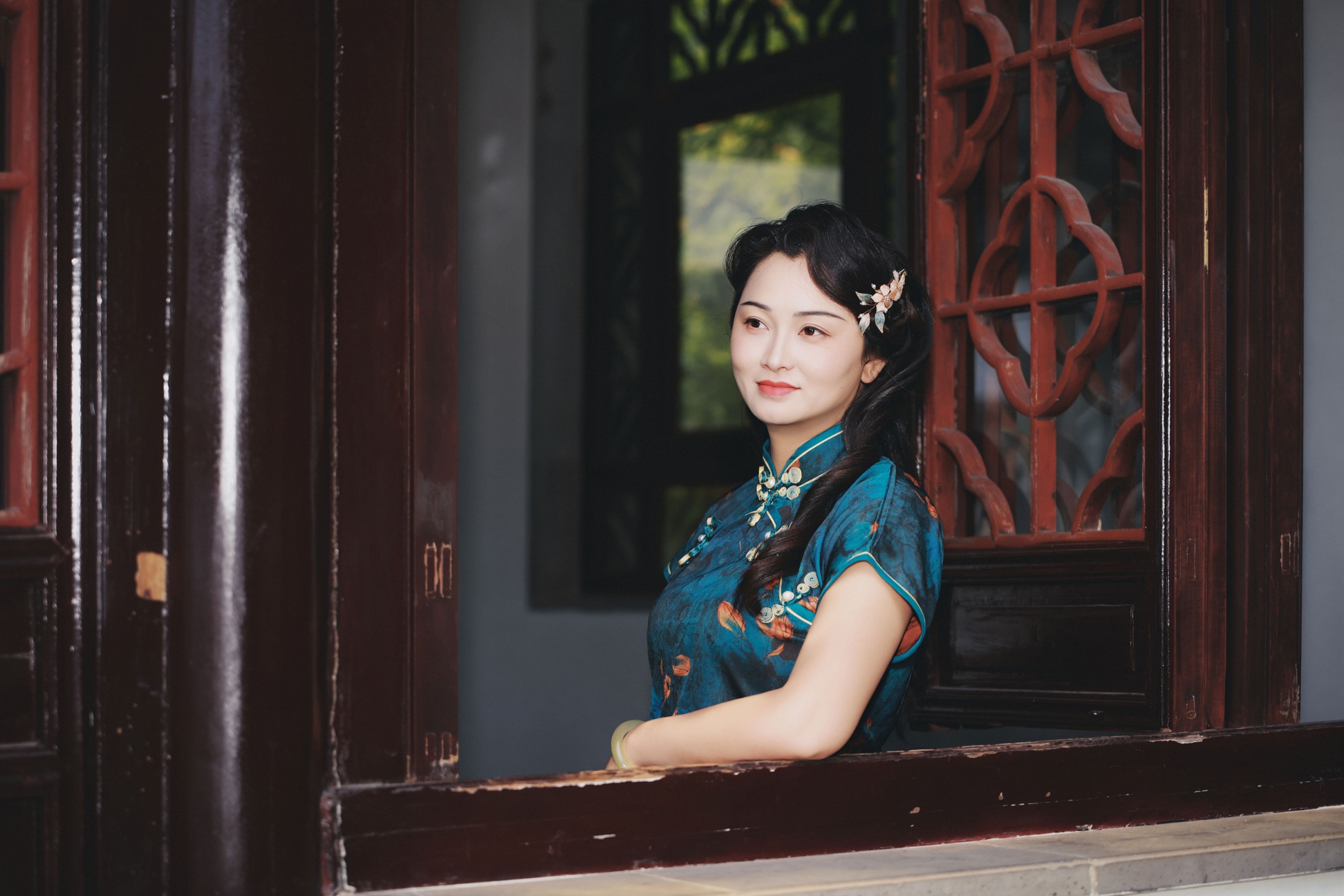 《一阕旗袍，半盏江南》[9P]