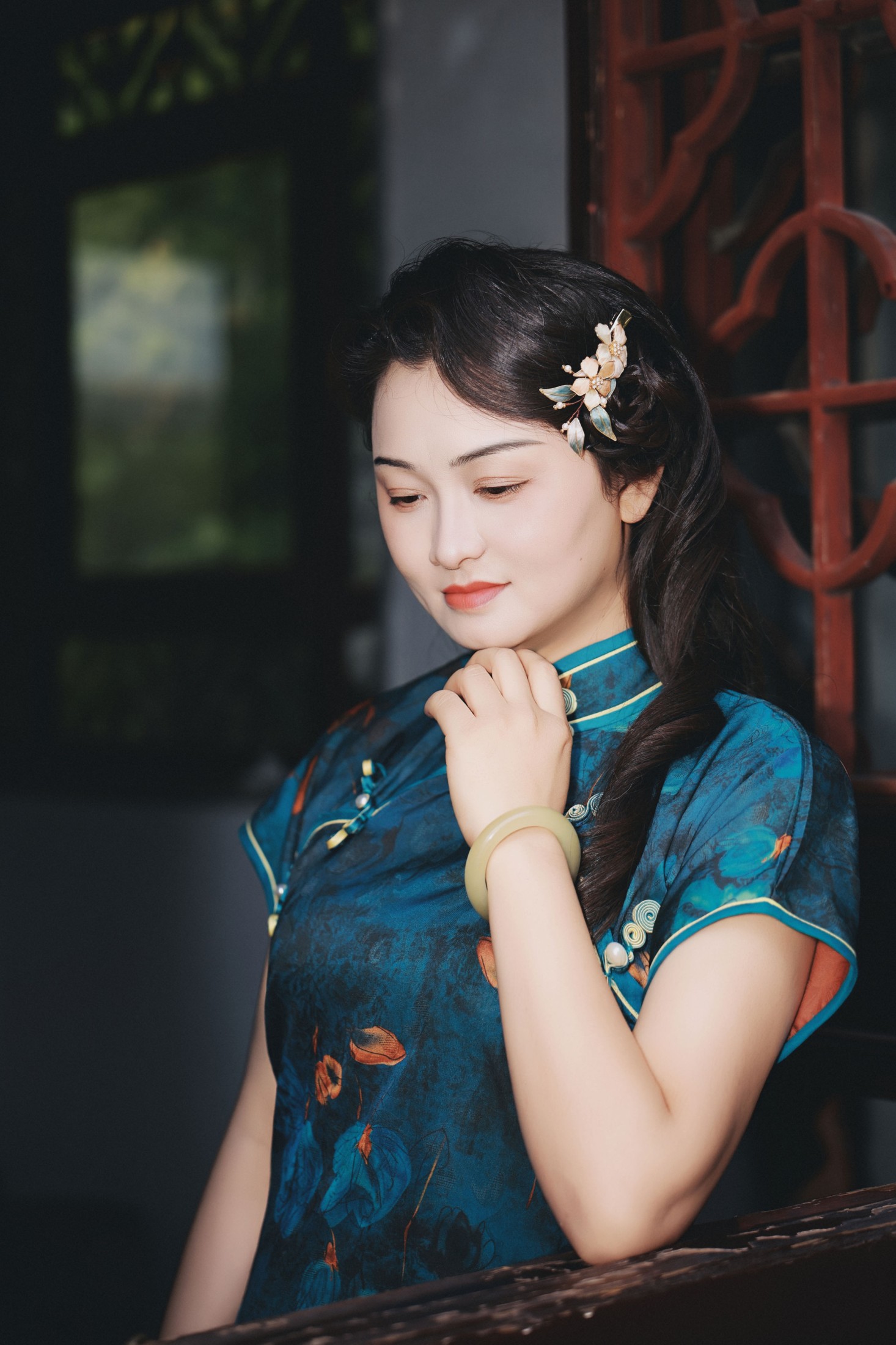 《一阕旗袍，半盏江南》[9P]