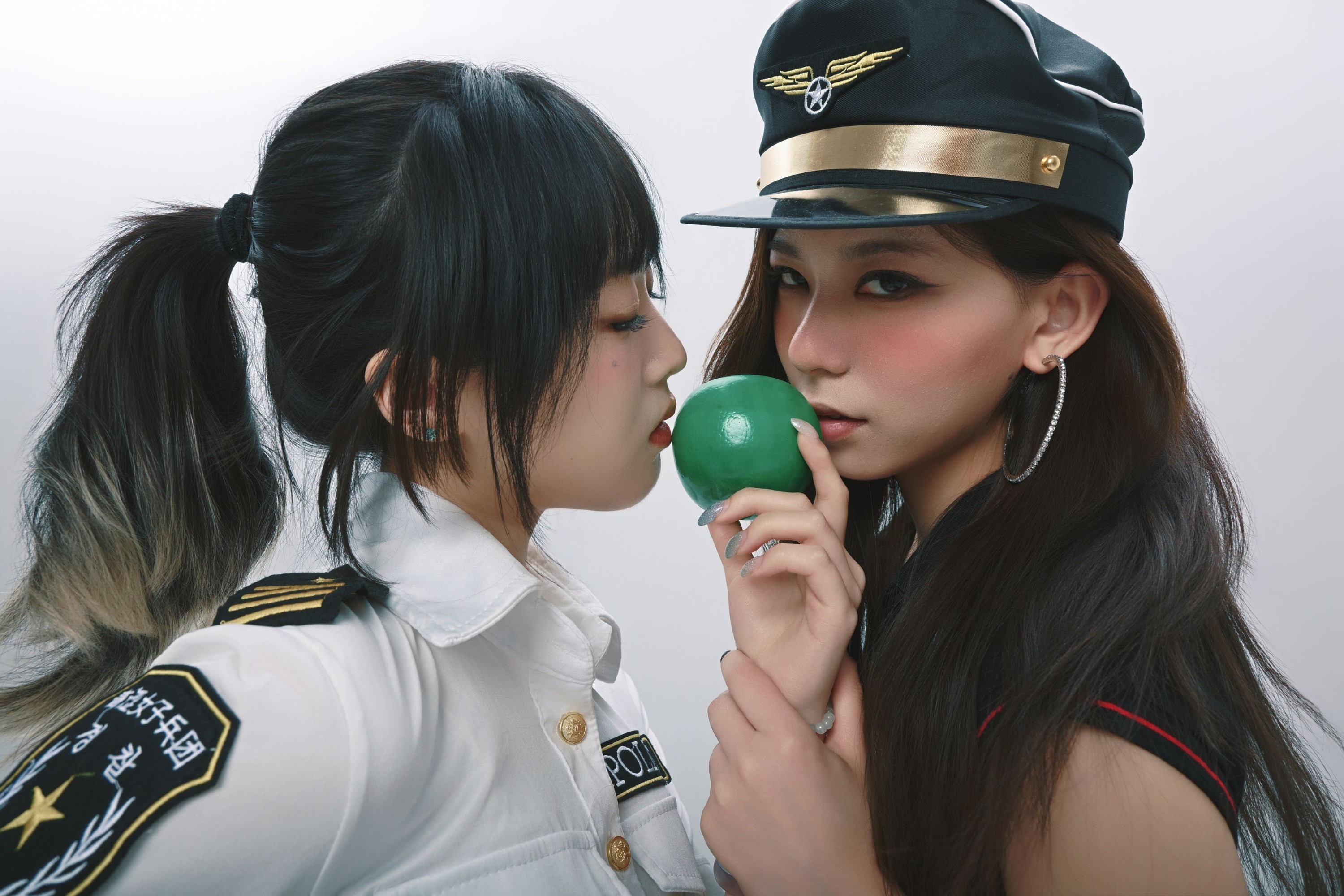 《制服。棚拍。双人》[21P]