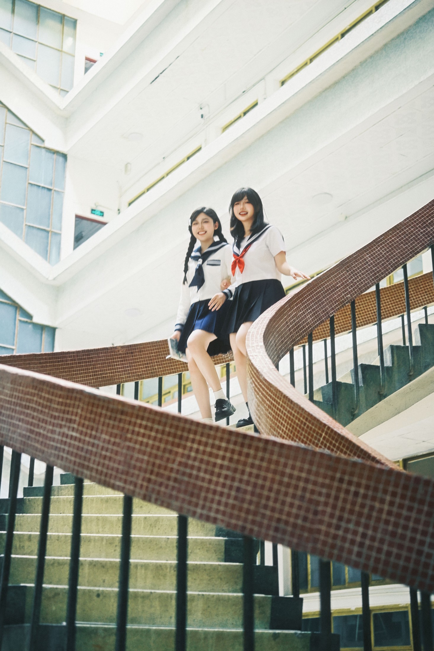 《活力少女。。。。》[46P]