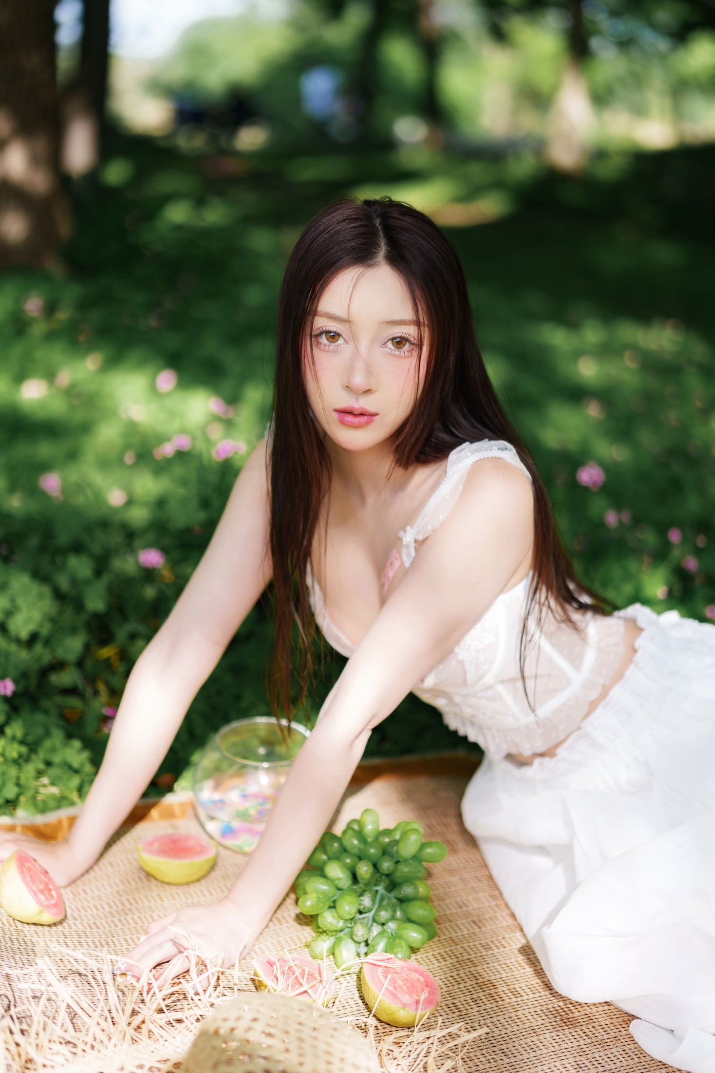 《林间夏日纯欲》[16P]