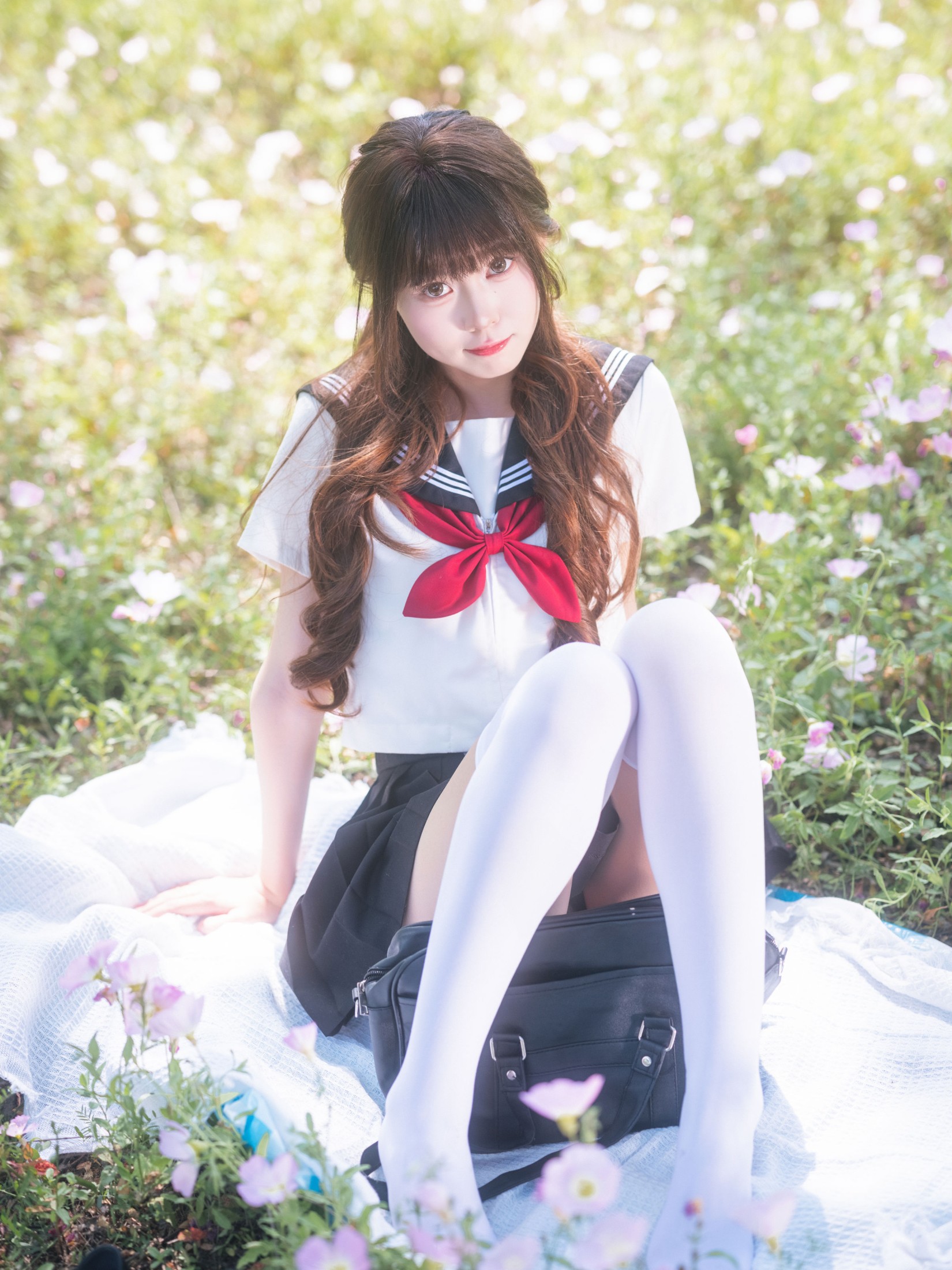 《月见花海JK少女》[50P]