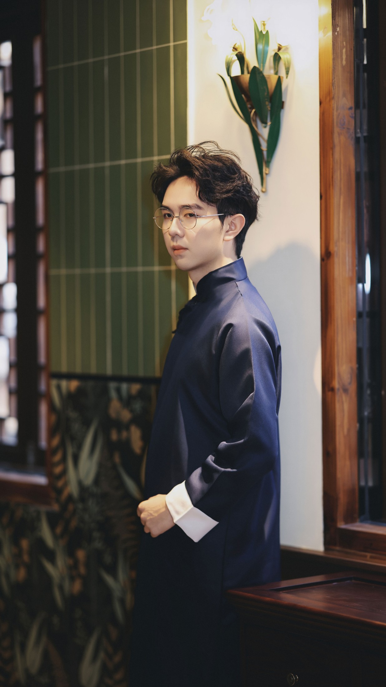 《书与咖啡、与少年》[9P]