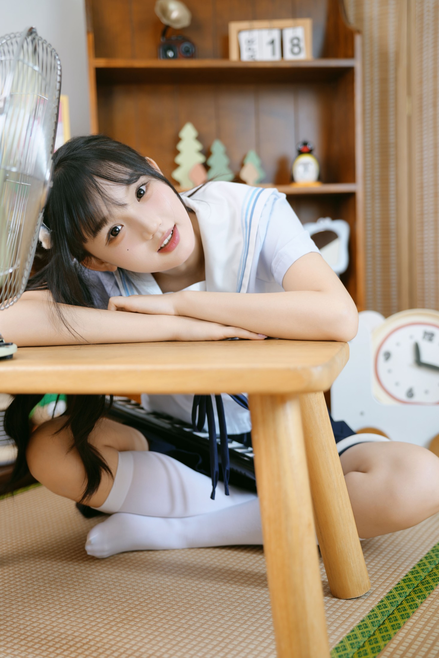 《室内拍摄jk少女》[36P]