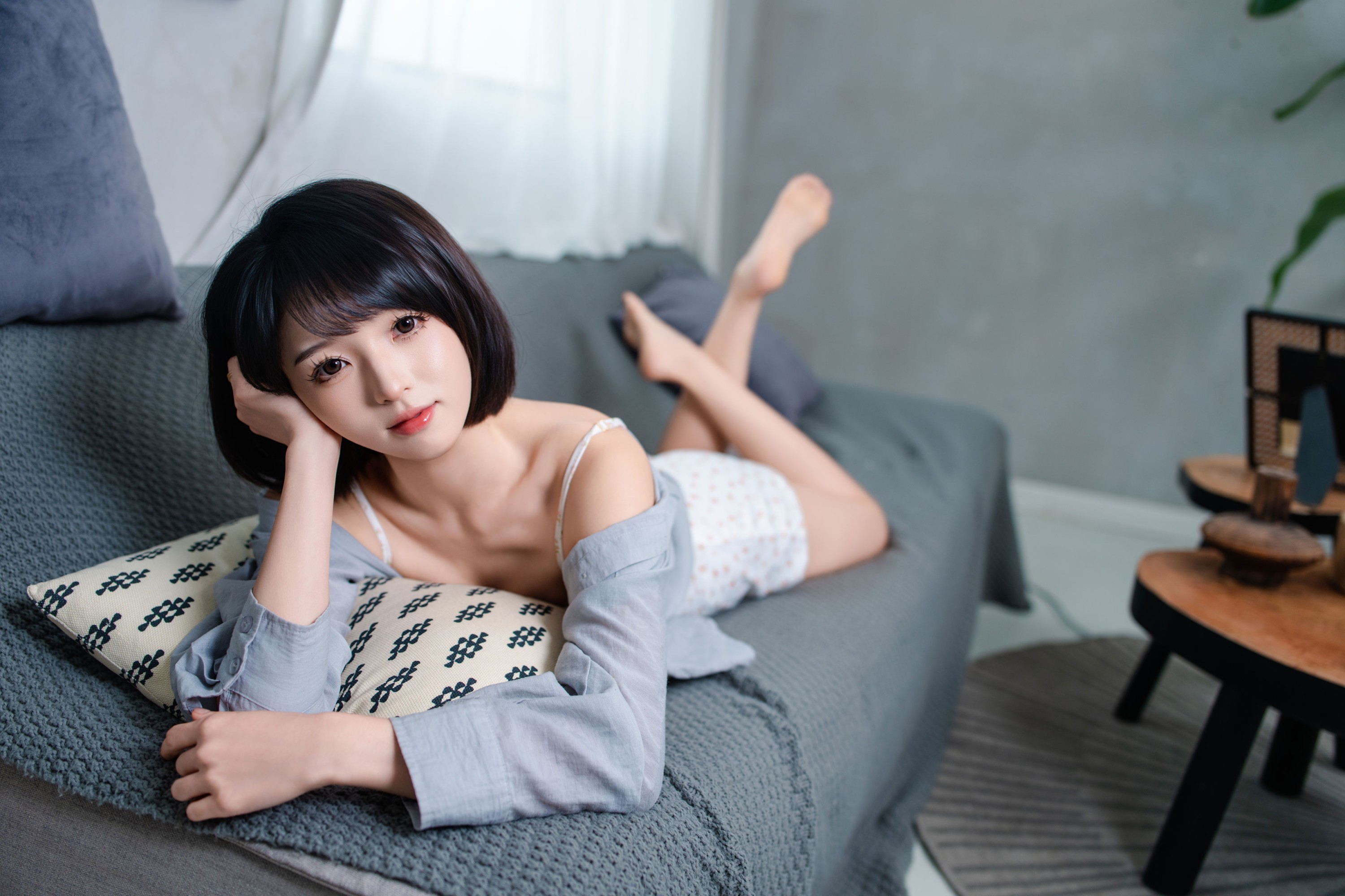 《碎花吊带 纯欲风》[23P]