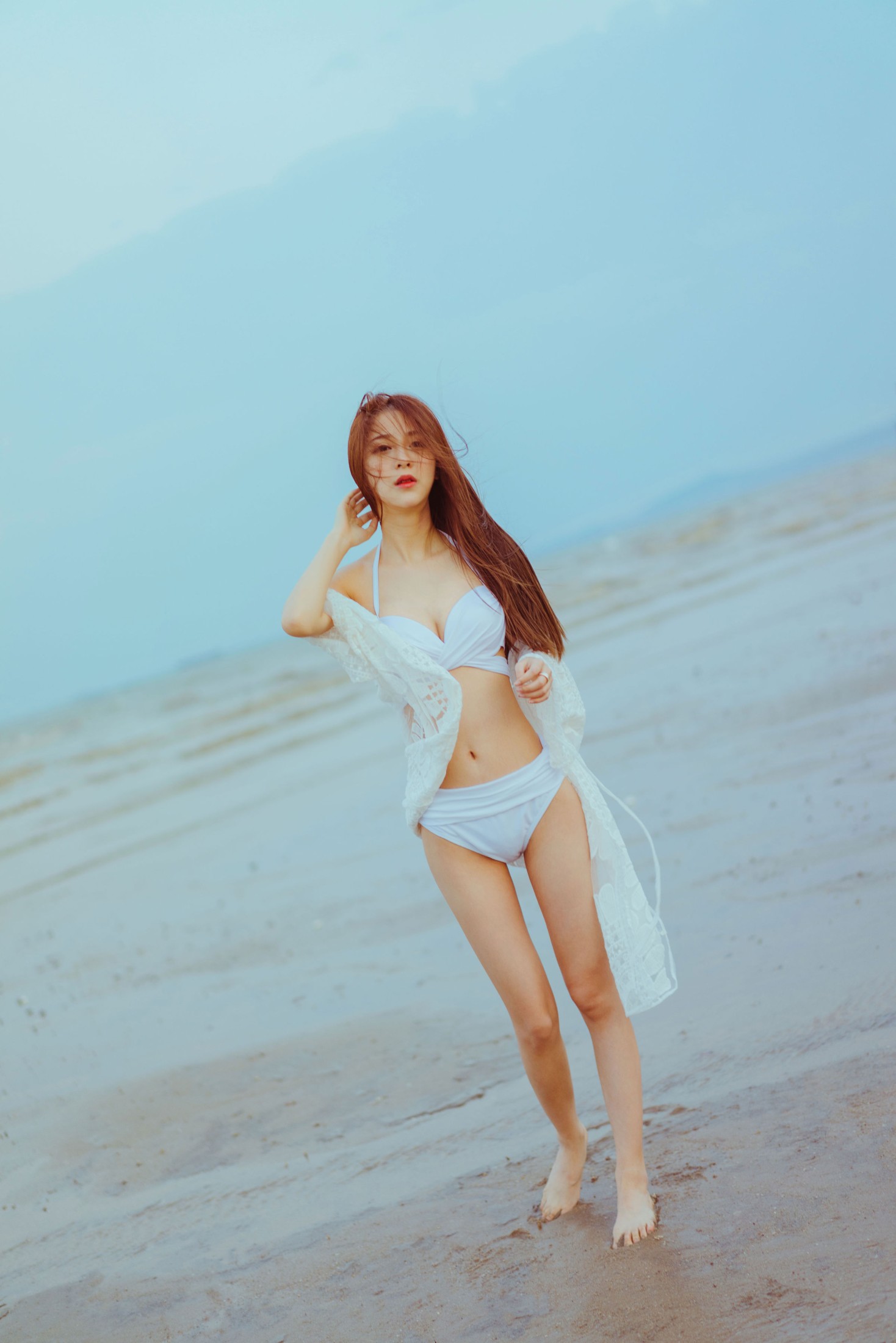 《海边漫步》[14P]