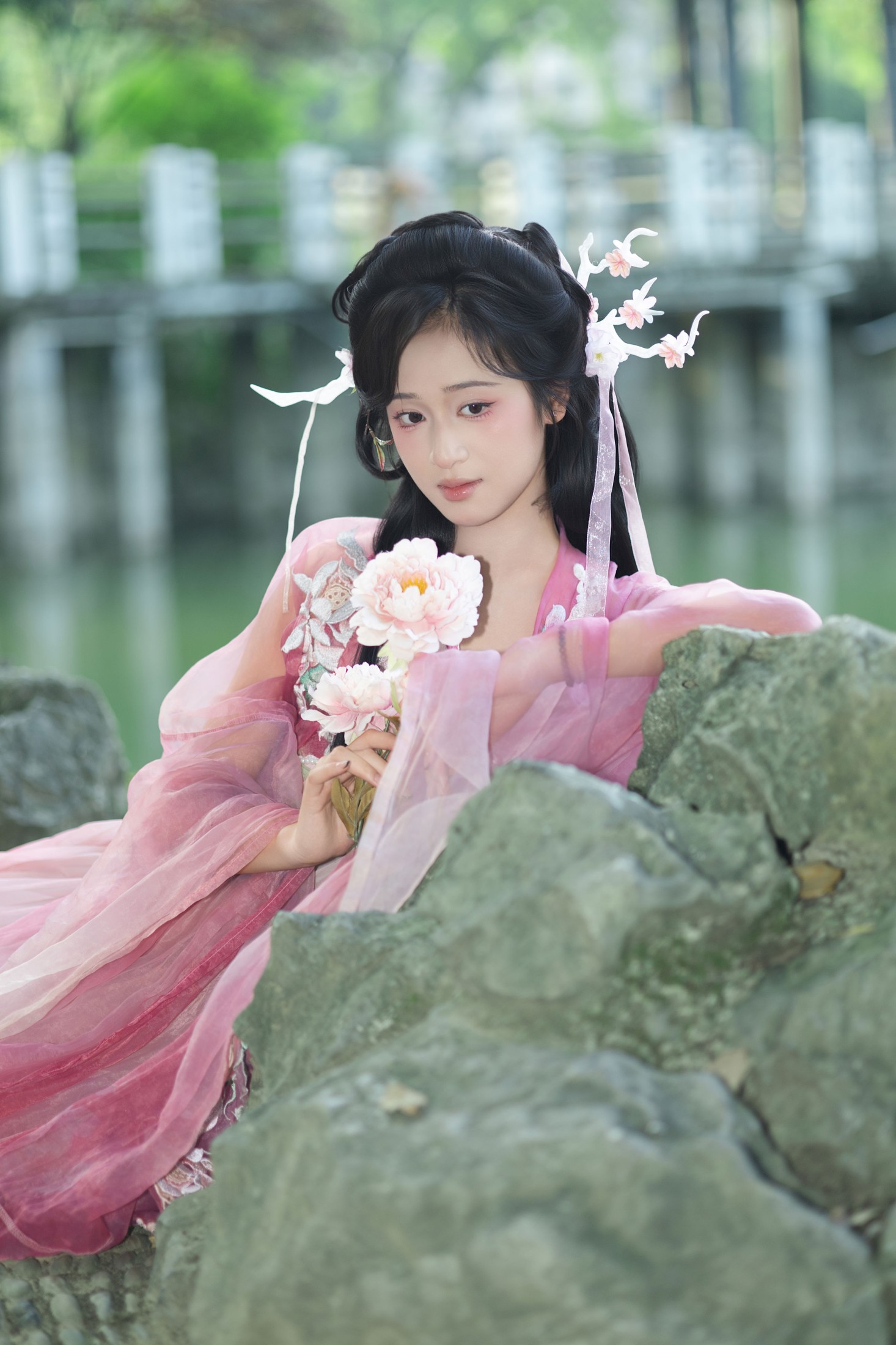 《 柳叶垂波，桃花照影，不负人间四月天》[18P]