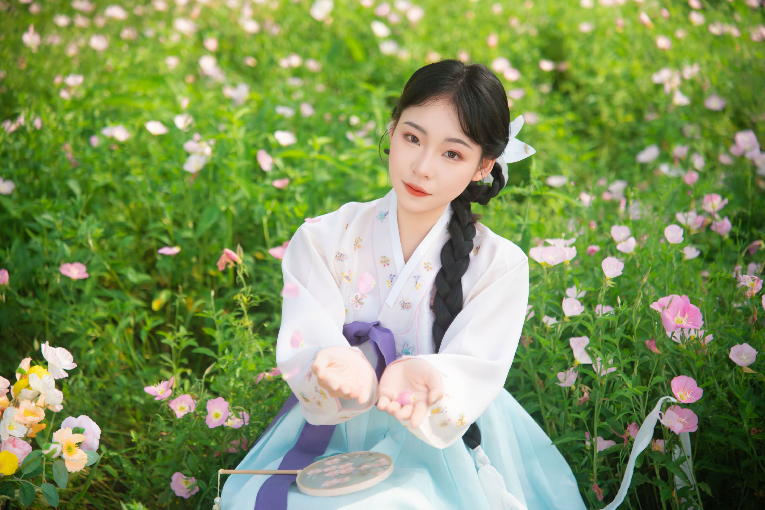 《朝鲜服》[14P]
