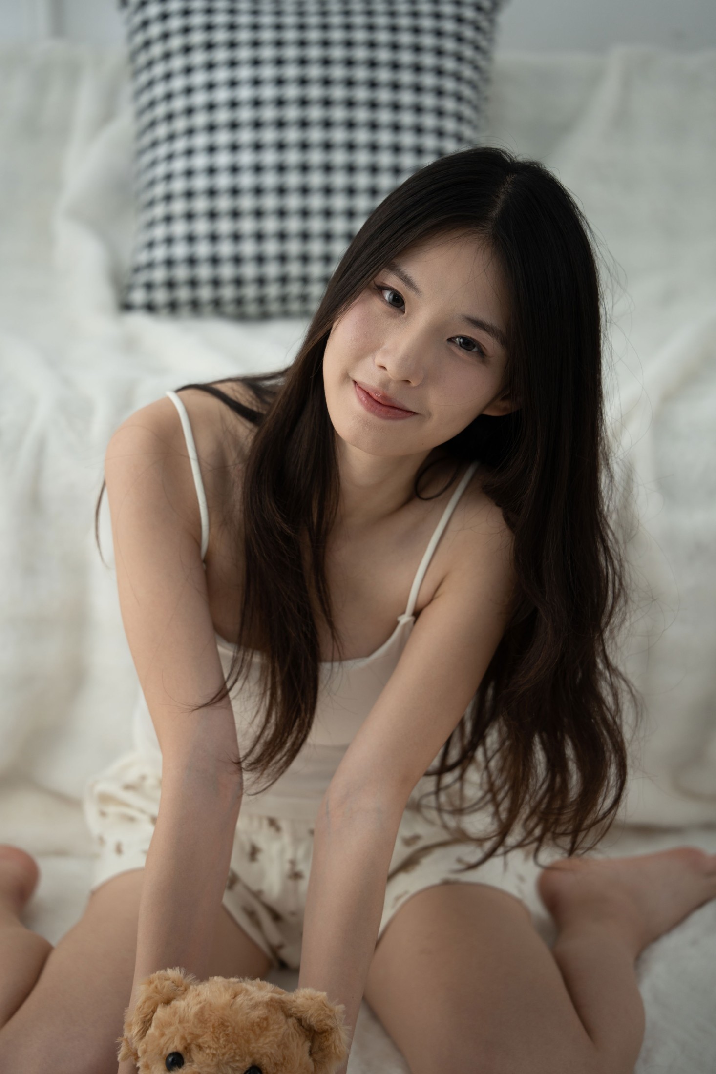 《纯欲小吊带》[72P]