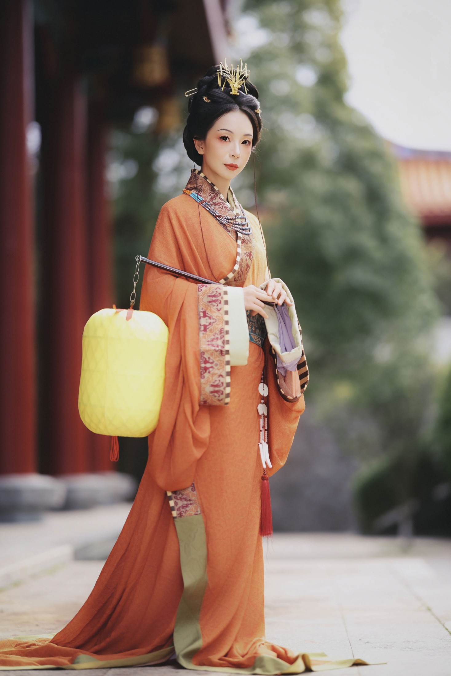 《宫墙柳，玉搔头，总有人为你而来》[13P]