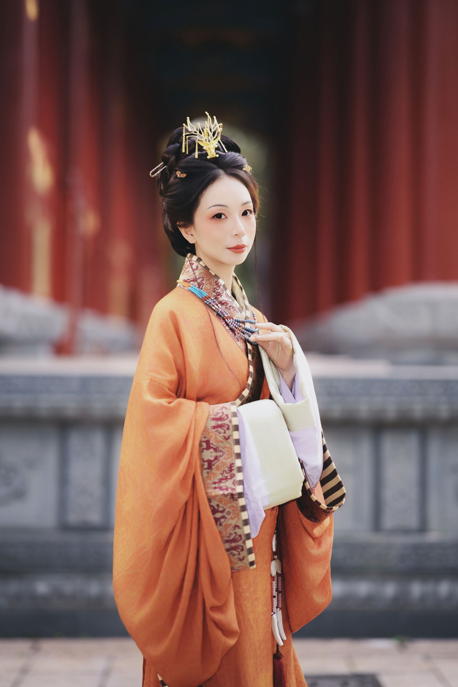 《宫墙柳，玉搔头，总有人为你而来》[13P]