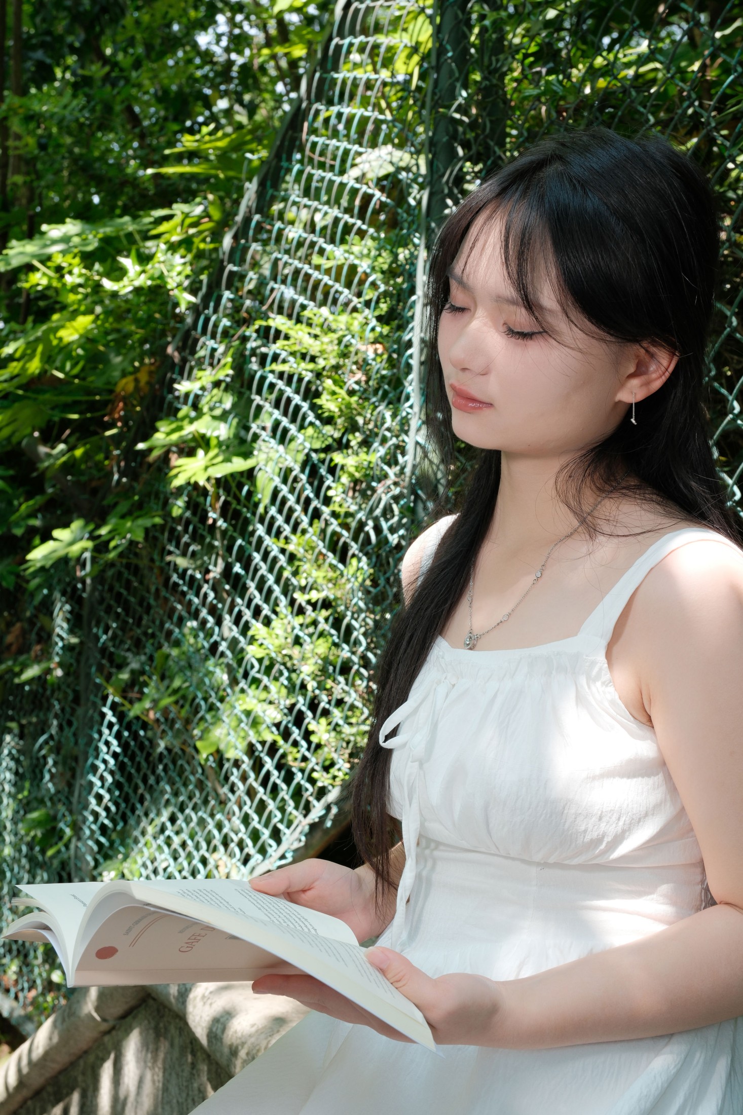 《白裙少女爱学习》[32P]