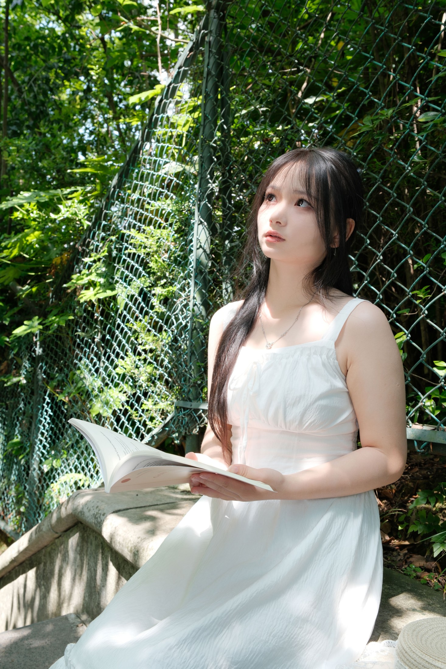 《白裙少女爱学习》[32P]