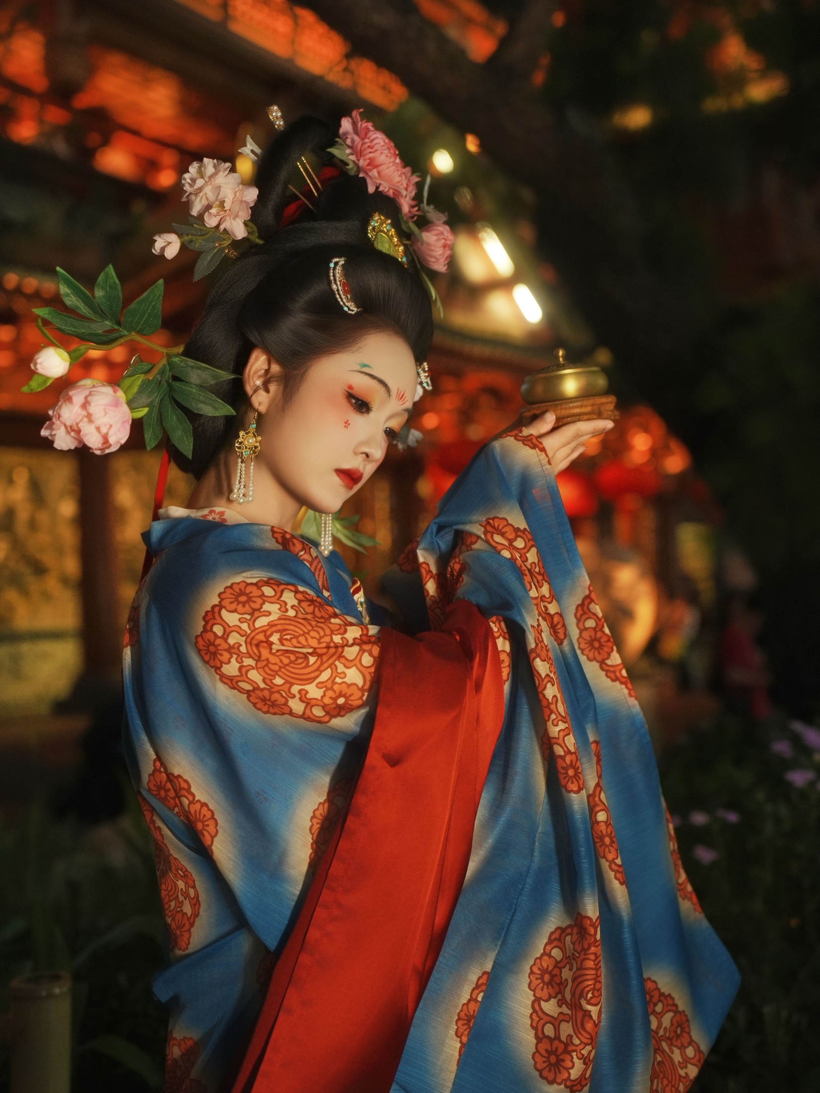 《供养人菩萨》[9P]