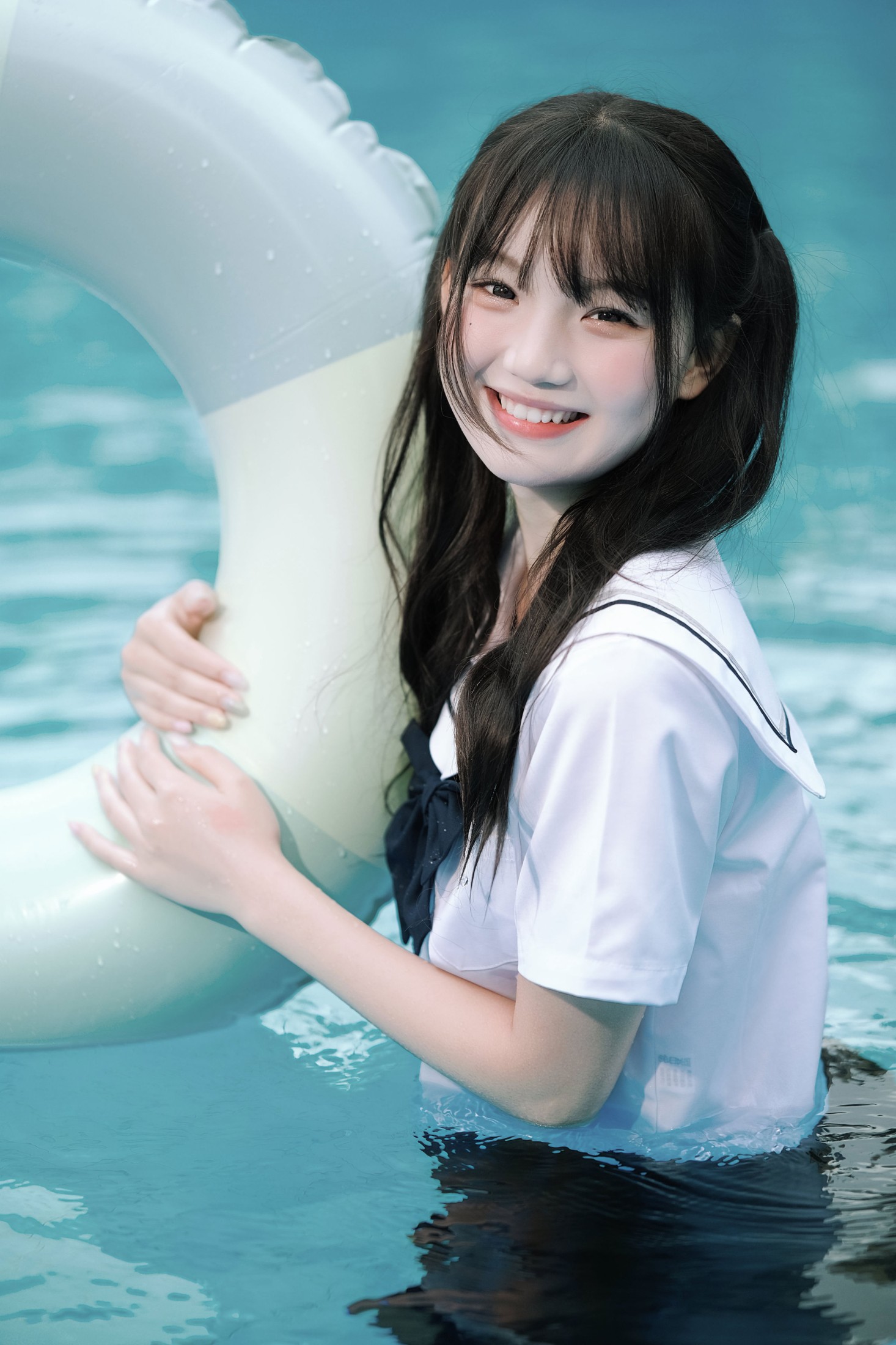 《溺于蓝调泳池｜JK少女的夏日汽水日记》[10P]