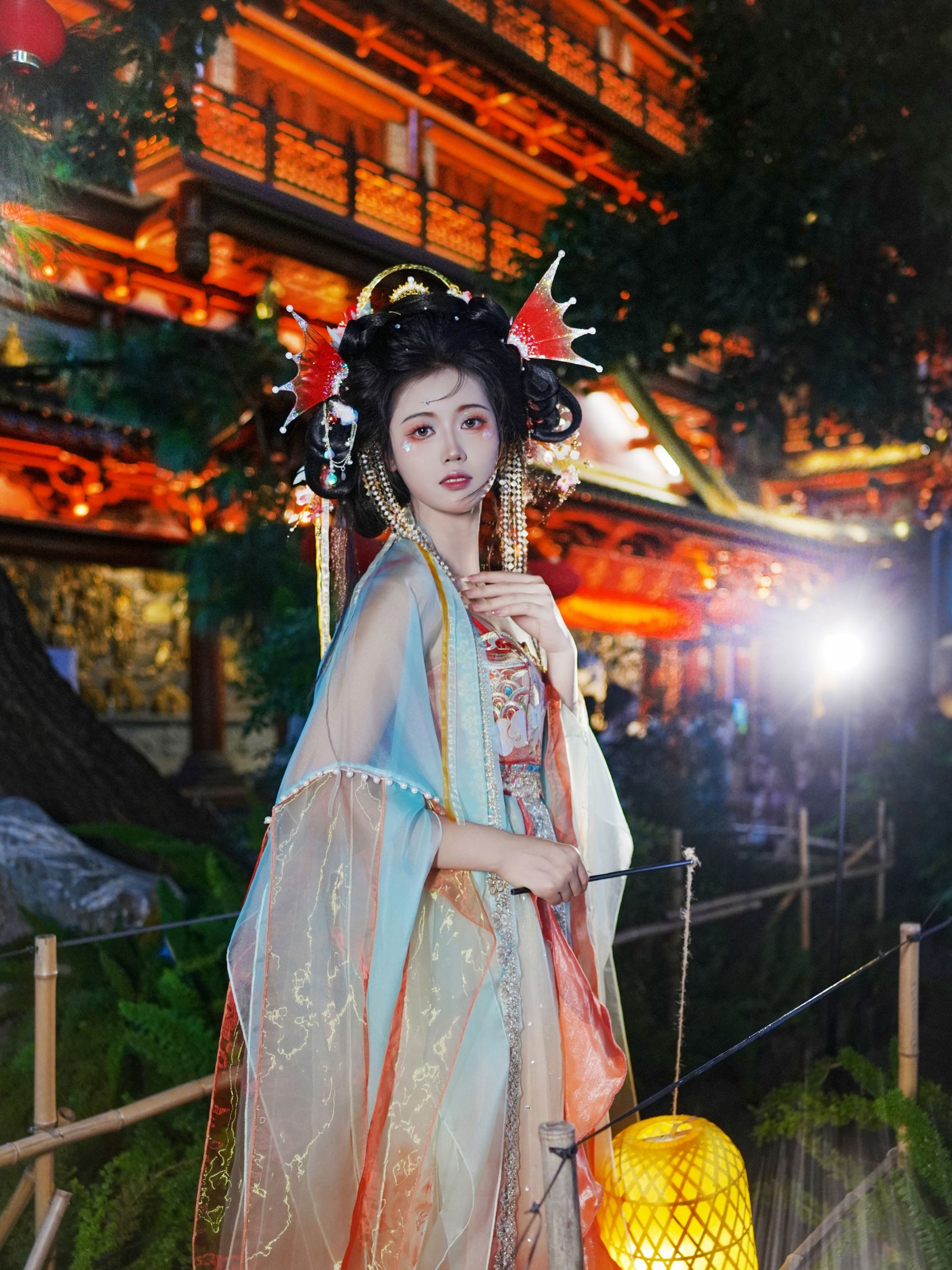 《锦鲤夜景》[9P]