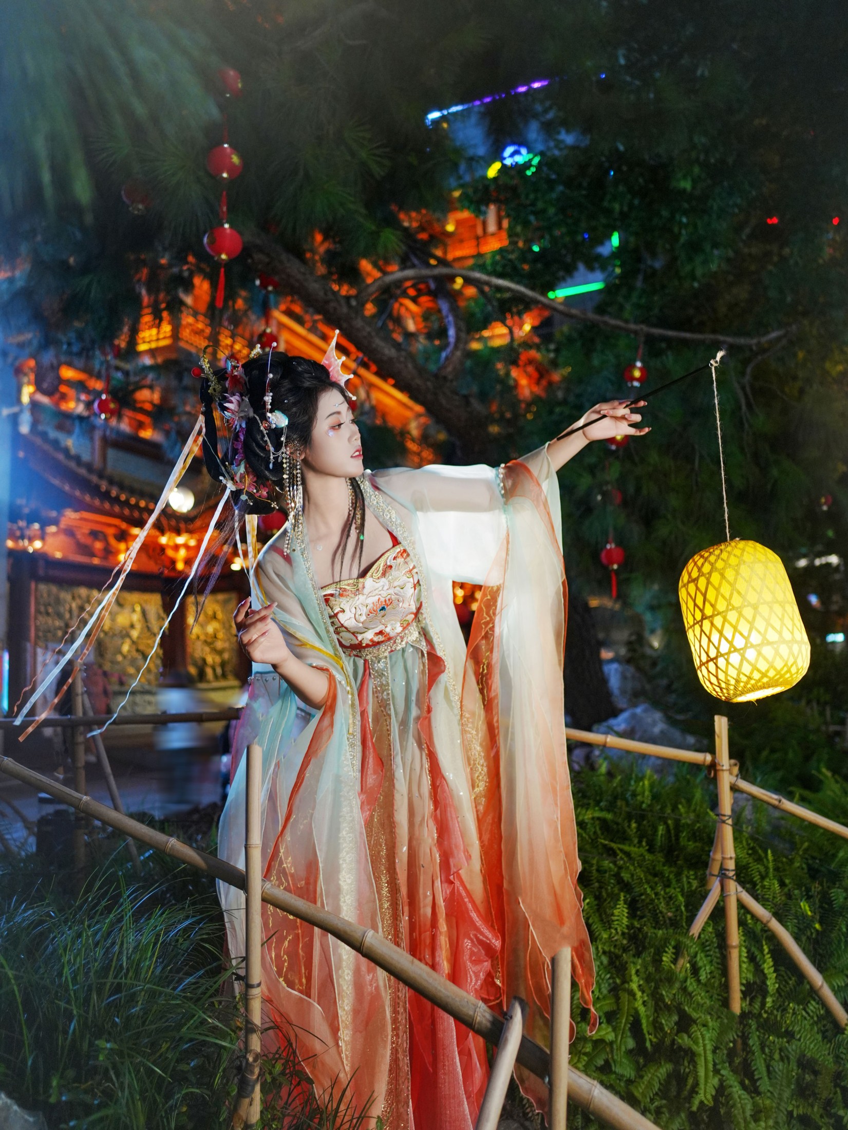 《锦鲤夜景》[9P]