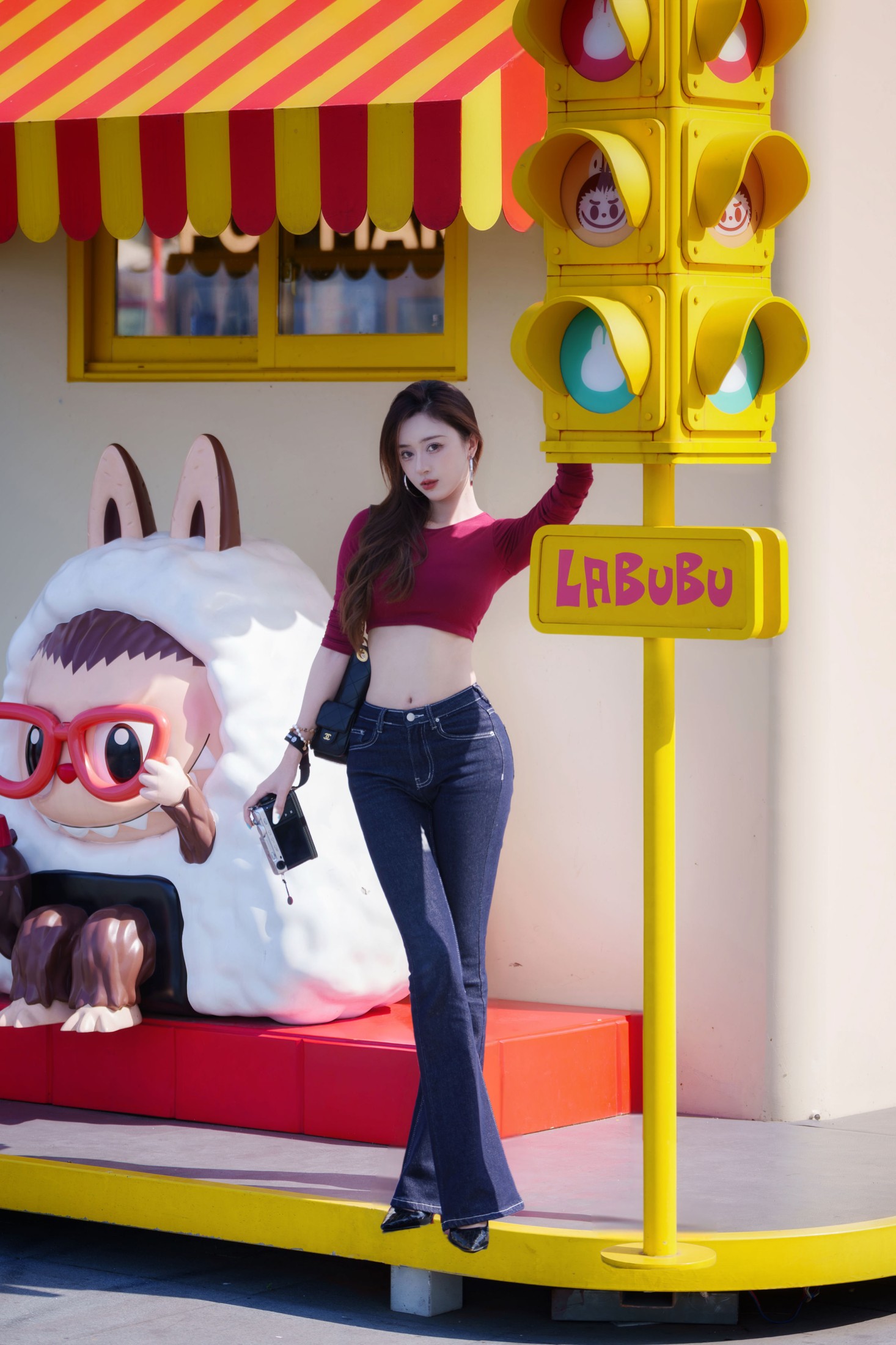 《街拍美女》[18P]