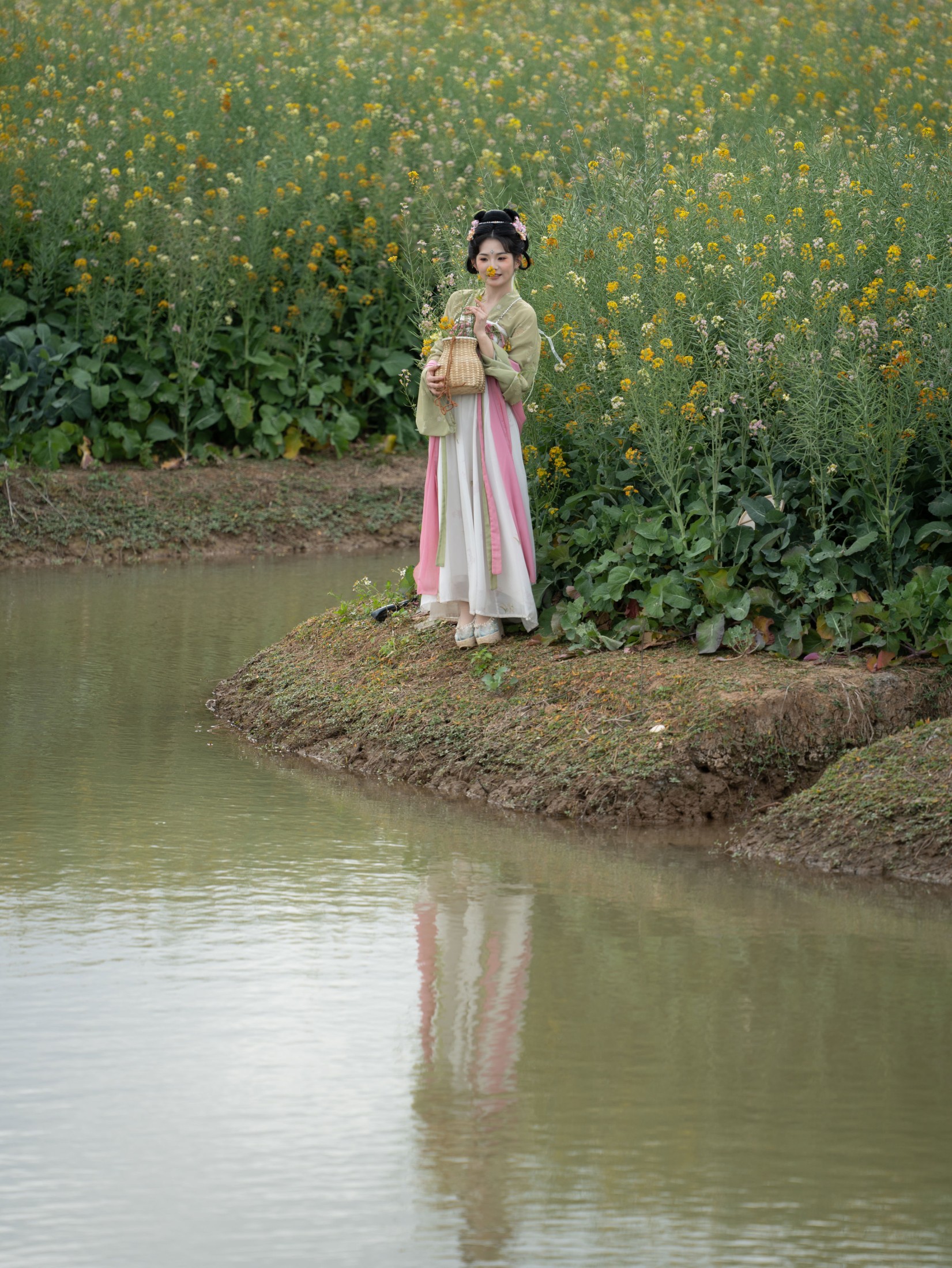 《东涌汉服 小黄花》[42P]