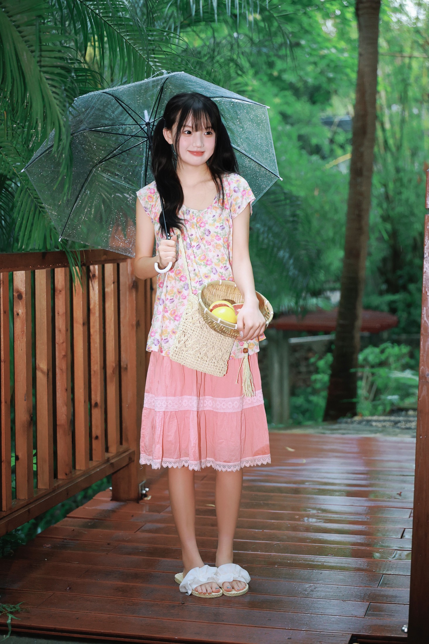 《雨落林间，是夏天的甜份限定》[17P]