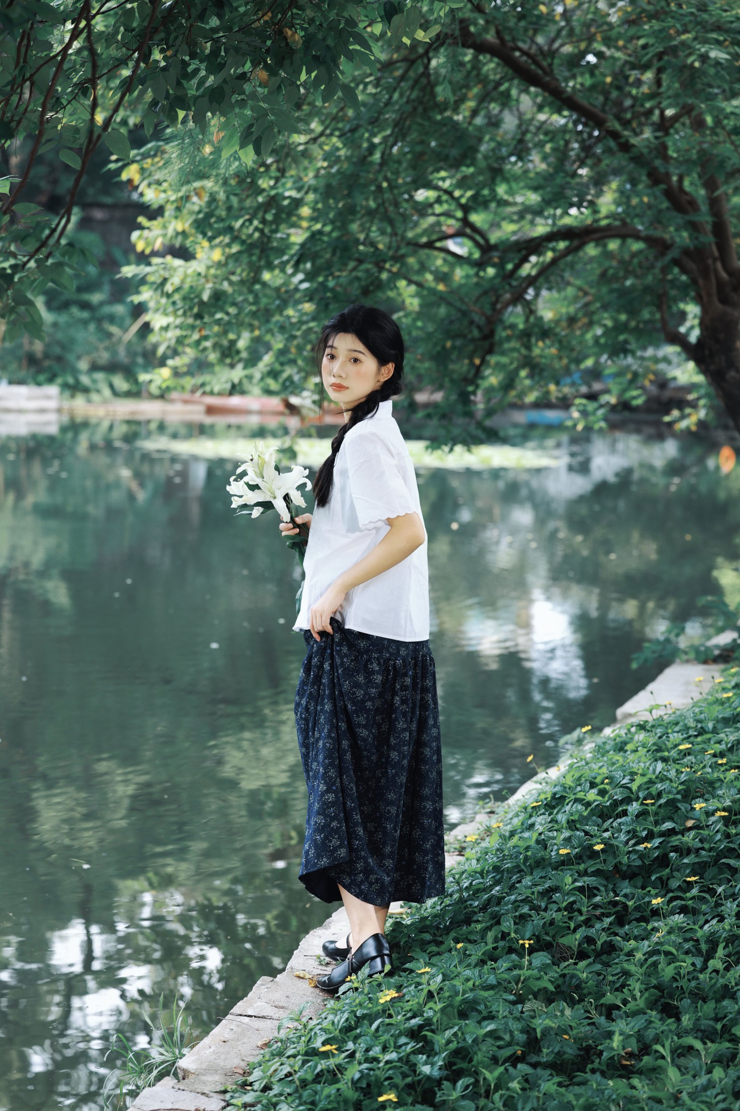 《旧时光里，那束白百合的心事》[21P]