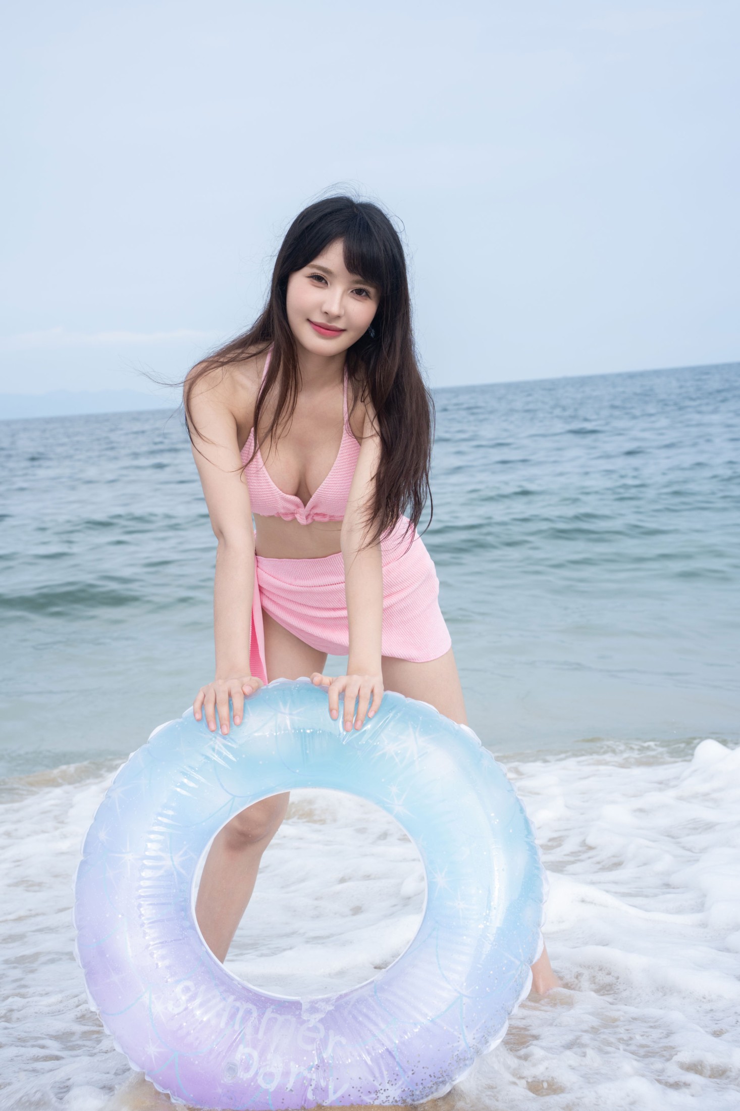 《夏日沙滩少女》[9P]