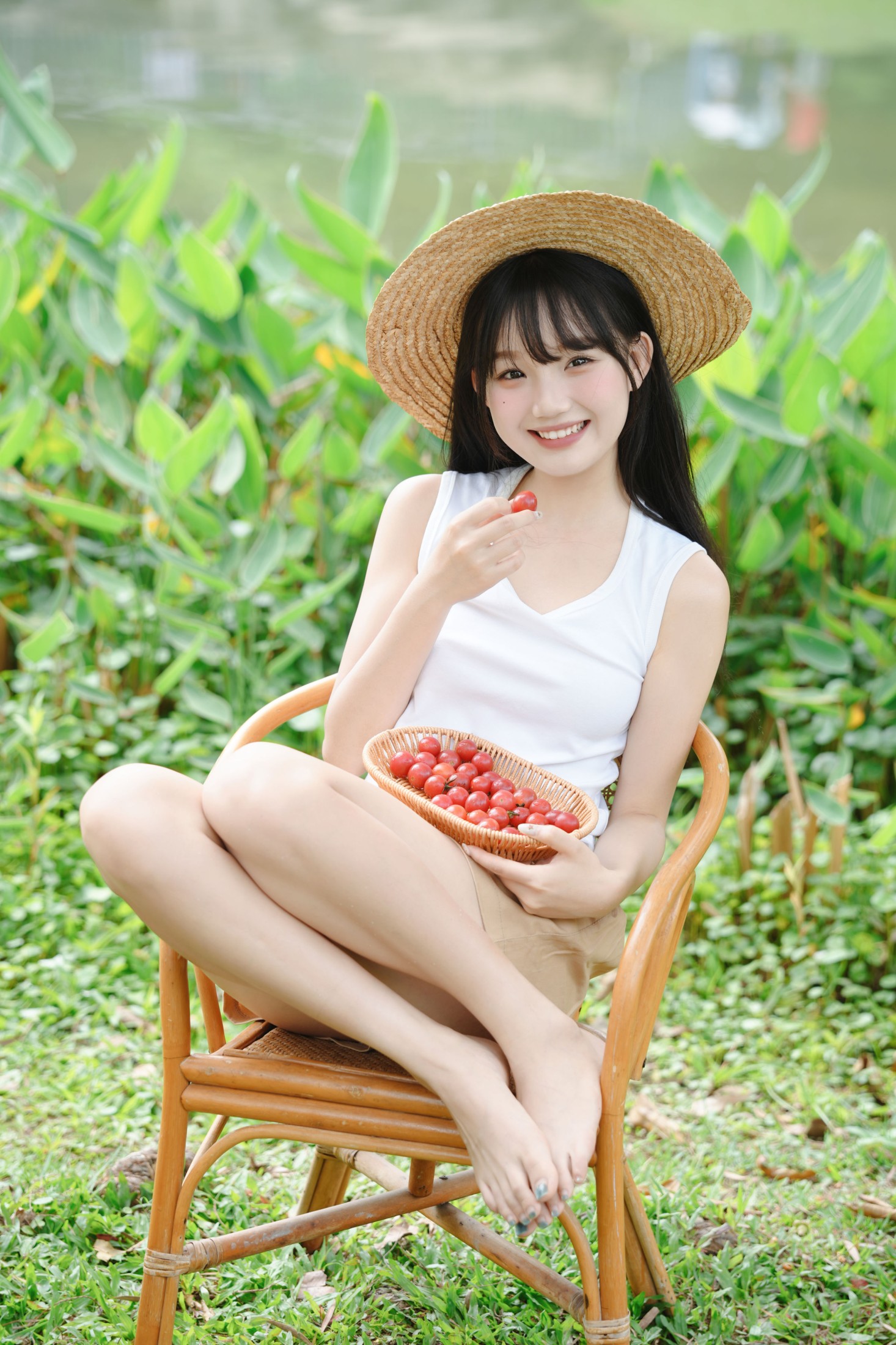 《可爱草帽少女》[10P]