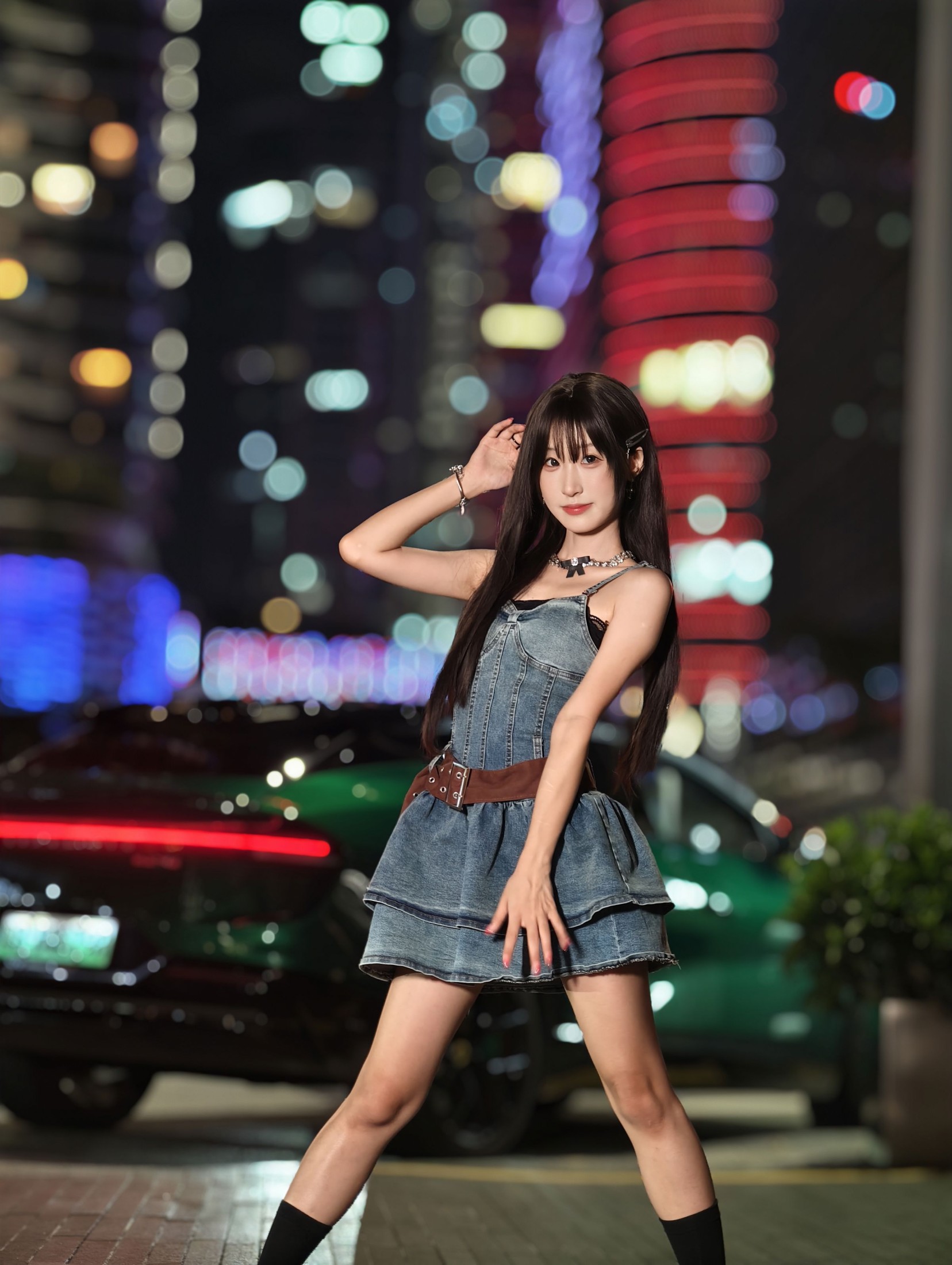 《夜景街拍甜妹》[10P]