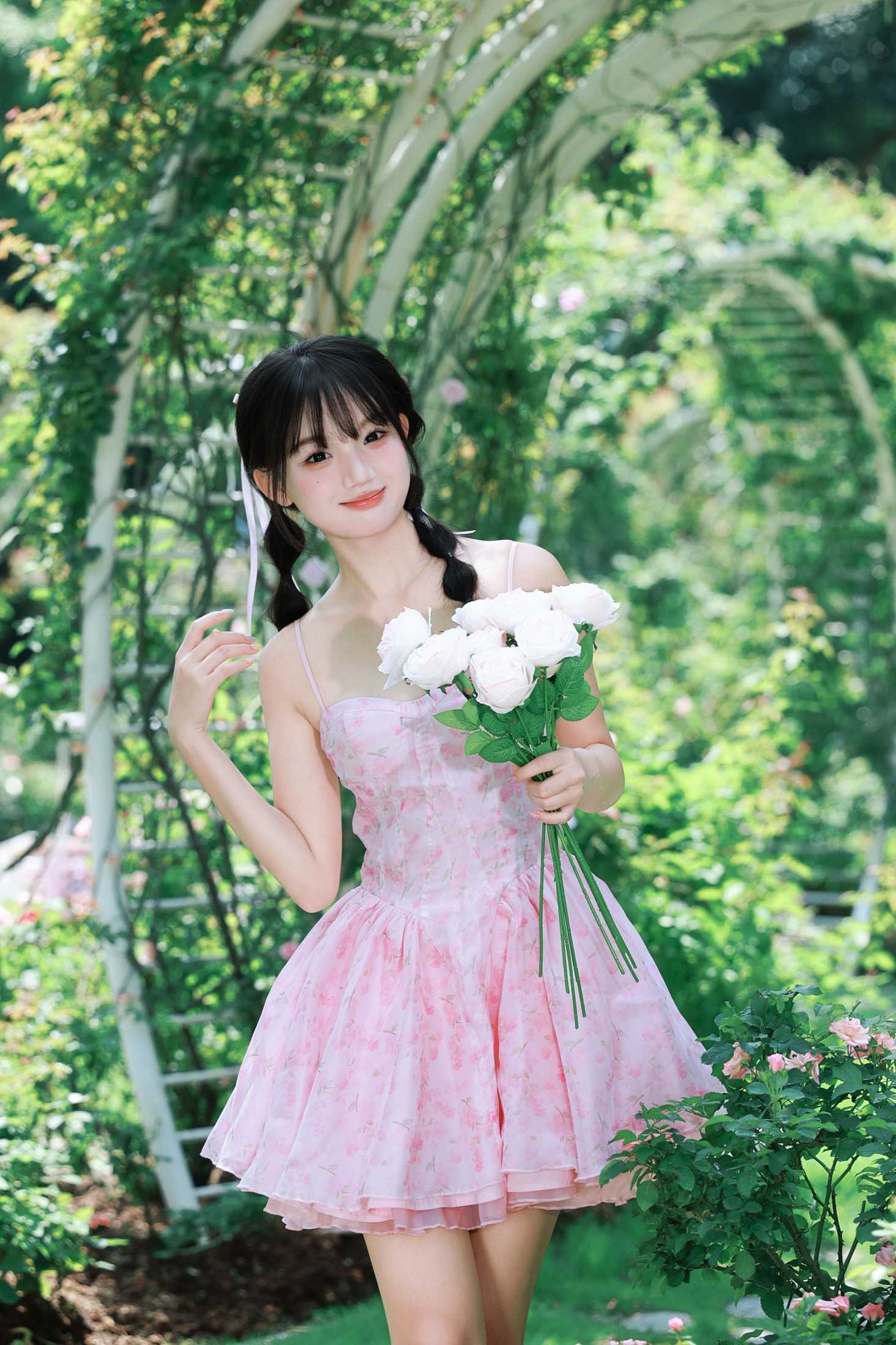 《玫瑰园里，藏着一场粉色的童话》[16P]