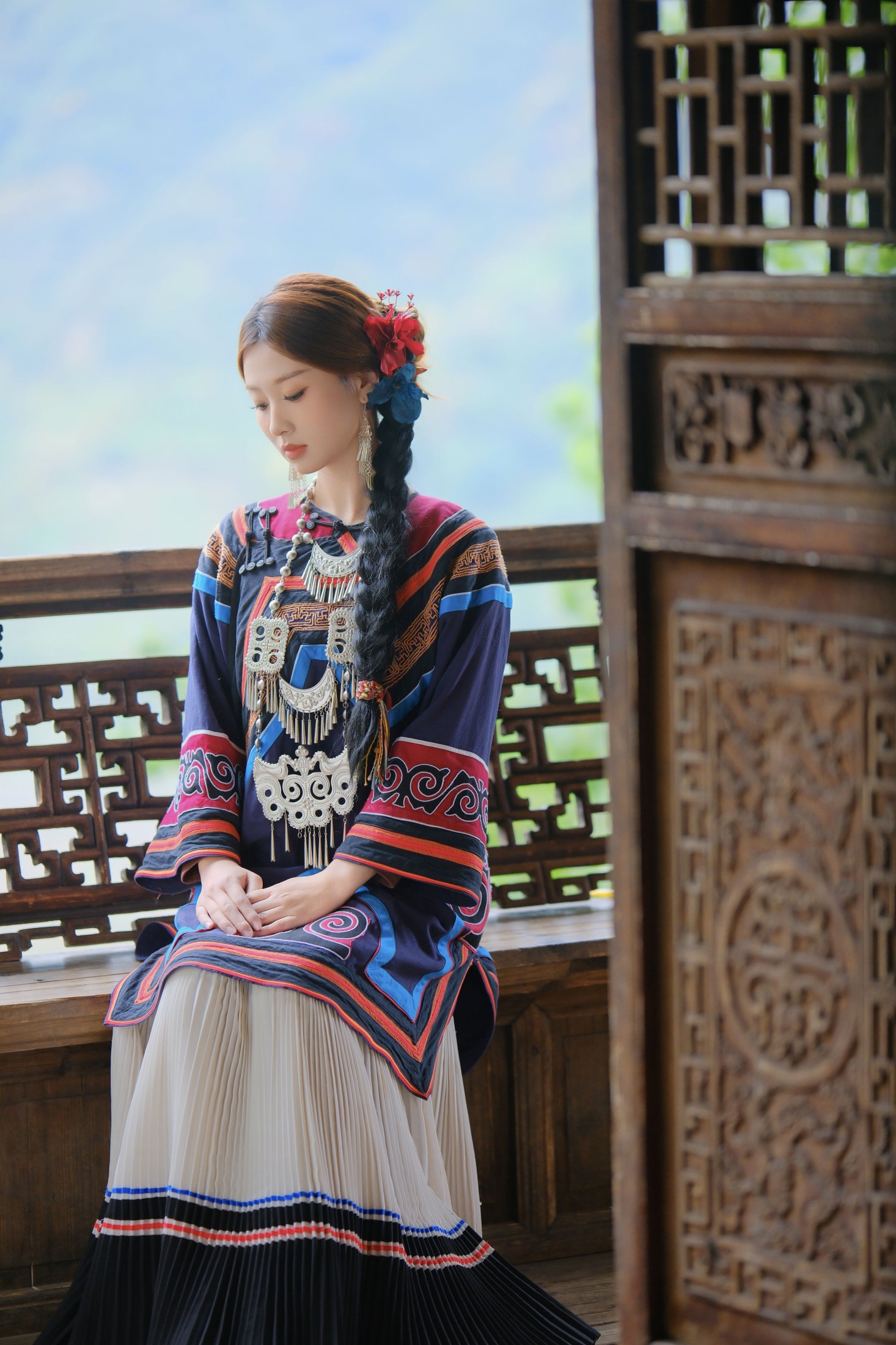 《彝族姑娘～月亮的女儿》[28P]