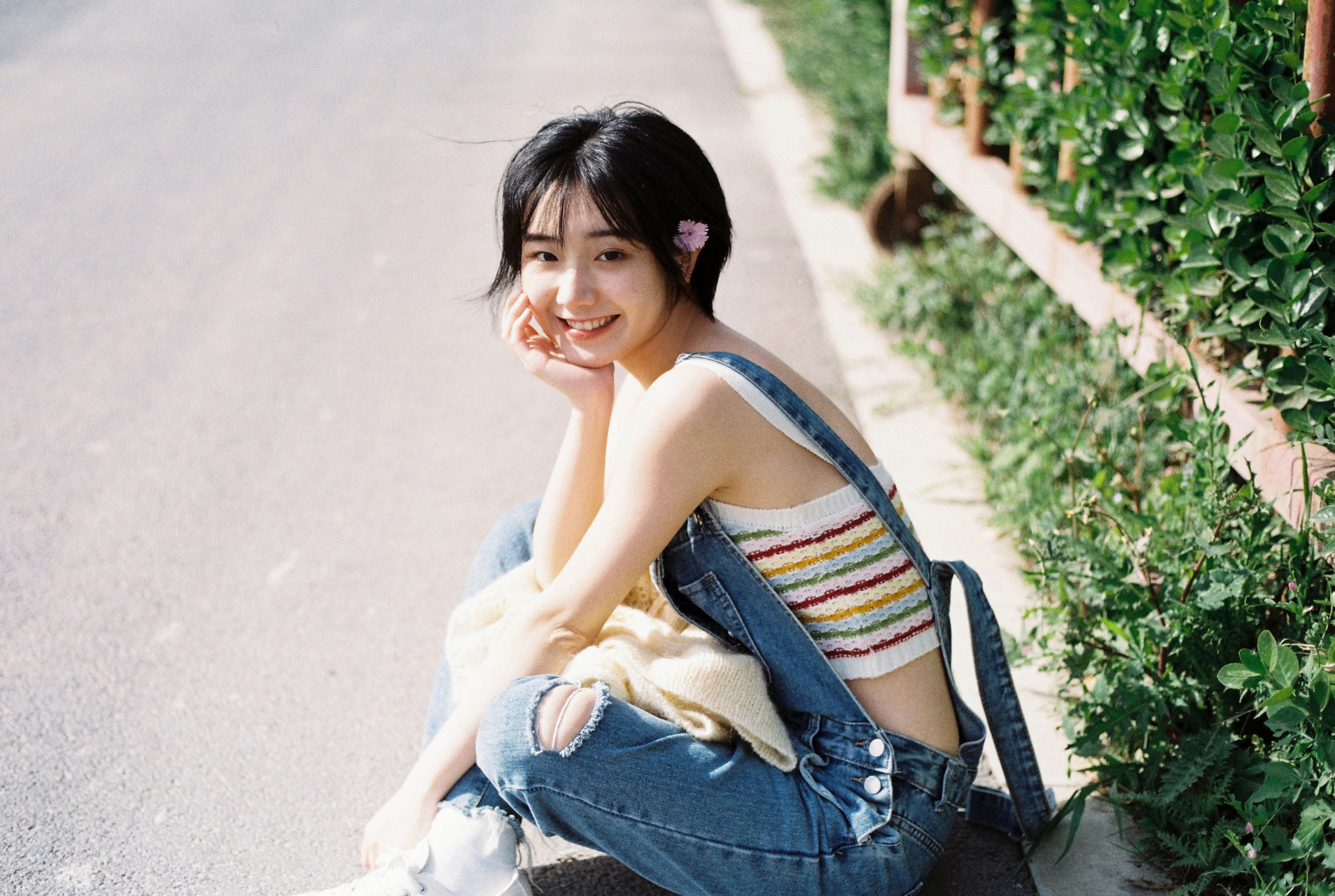《摆脱，把我和夏天一起揽进怀里》[16P]