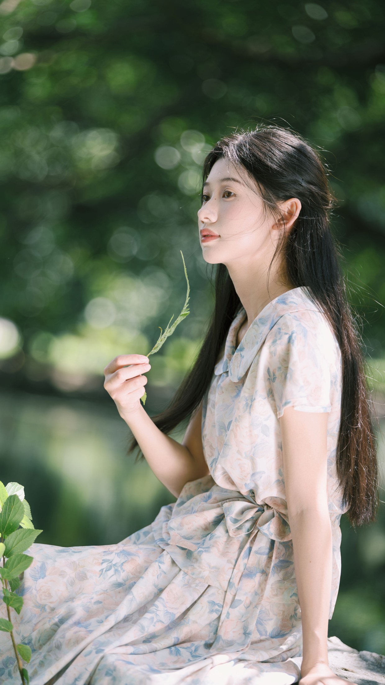 《湖畔的少女》[13P]