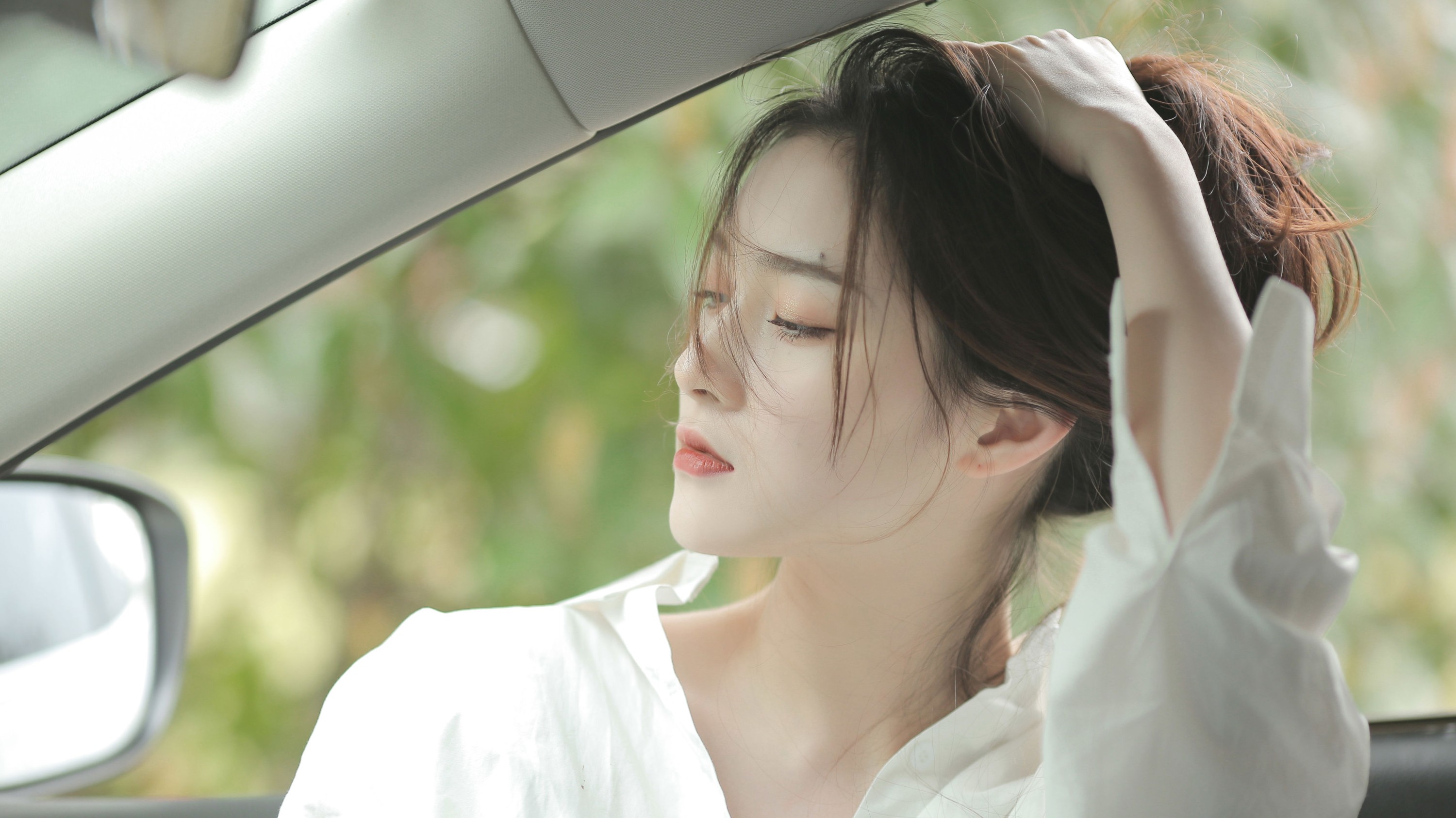 《听风雨云窃语》[9P]
