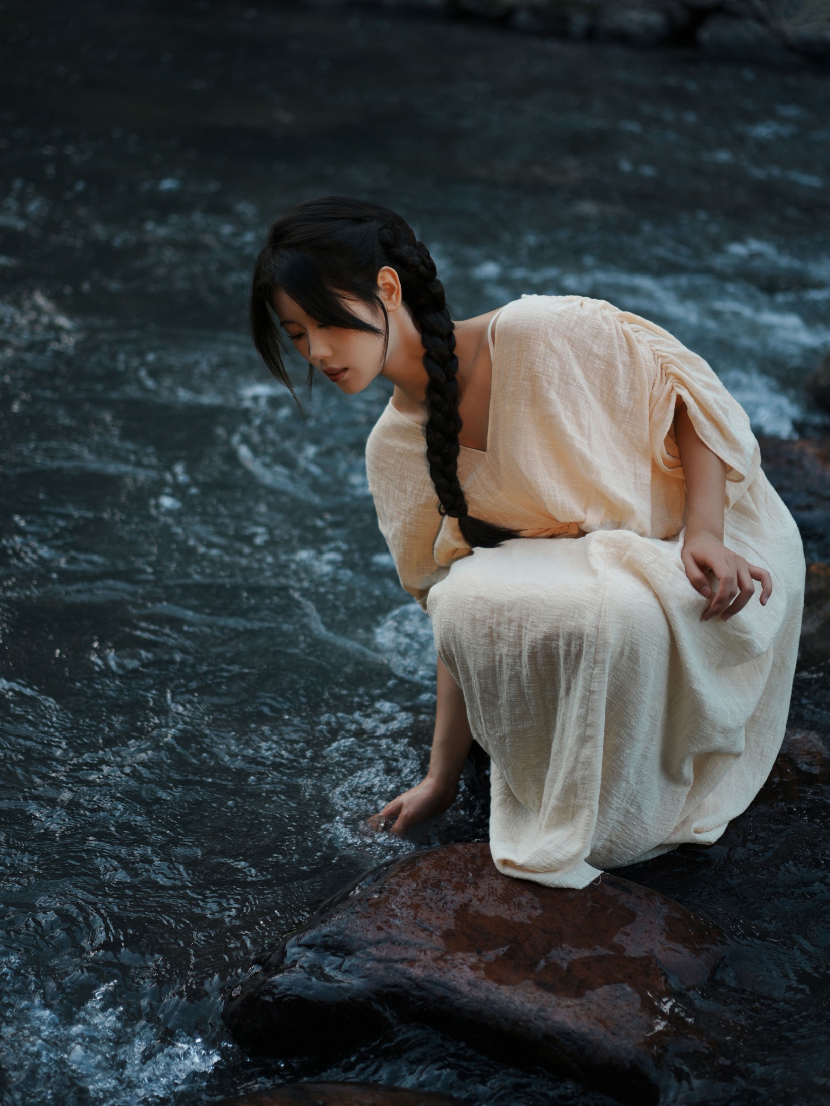《蓝调水边》[17P]