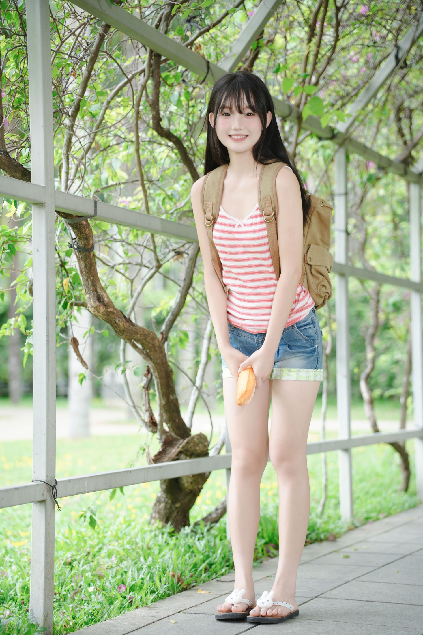 《夏季女孩》[12P]