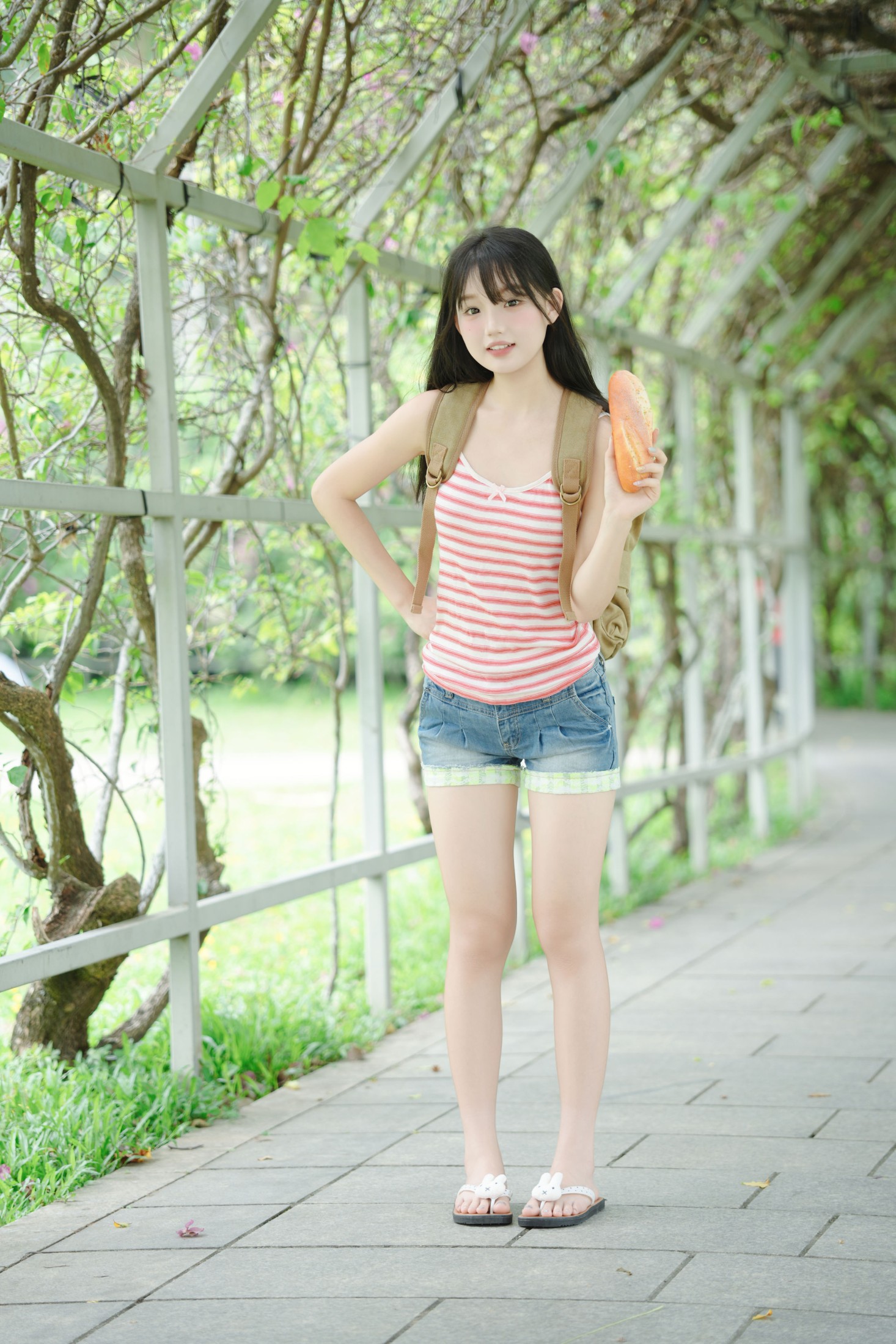 《夏季女孩》[12P]