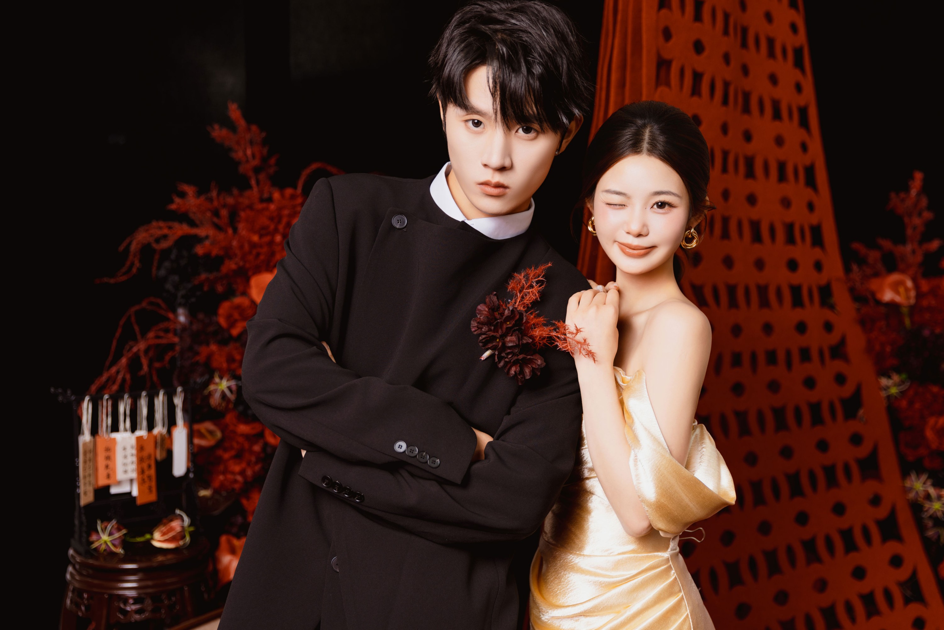 《中式预制订婚照》[9P]
