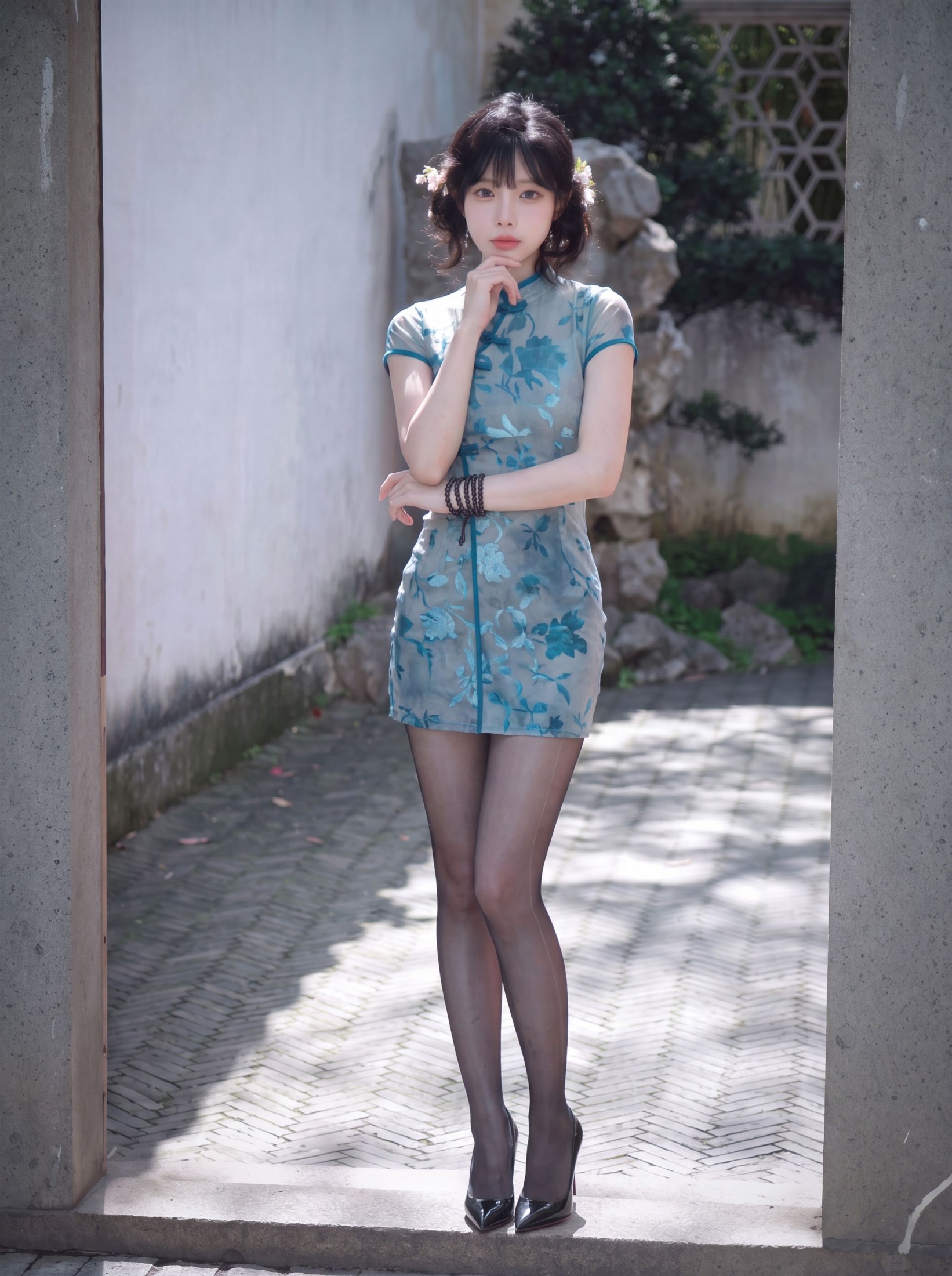《庭隅蓝雾》[29P]