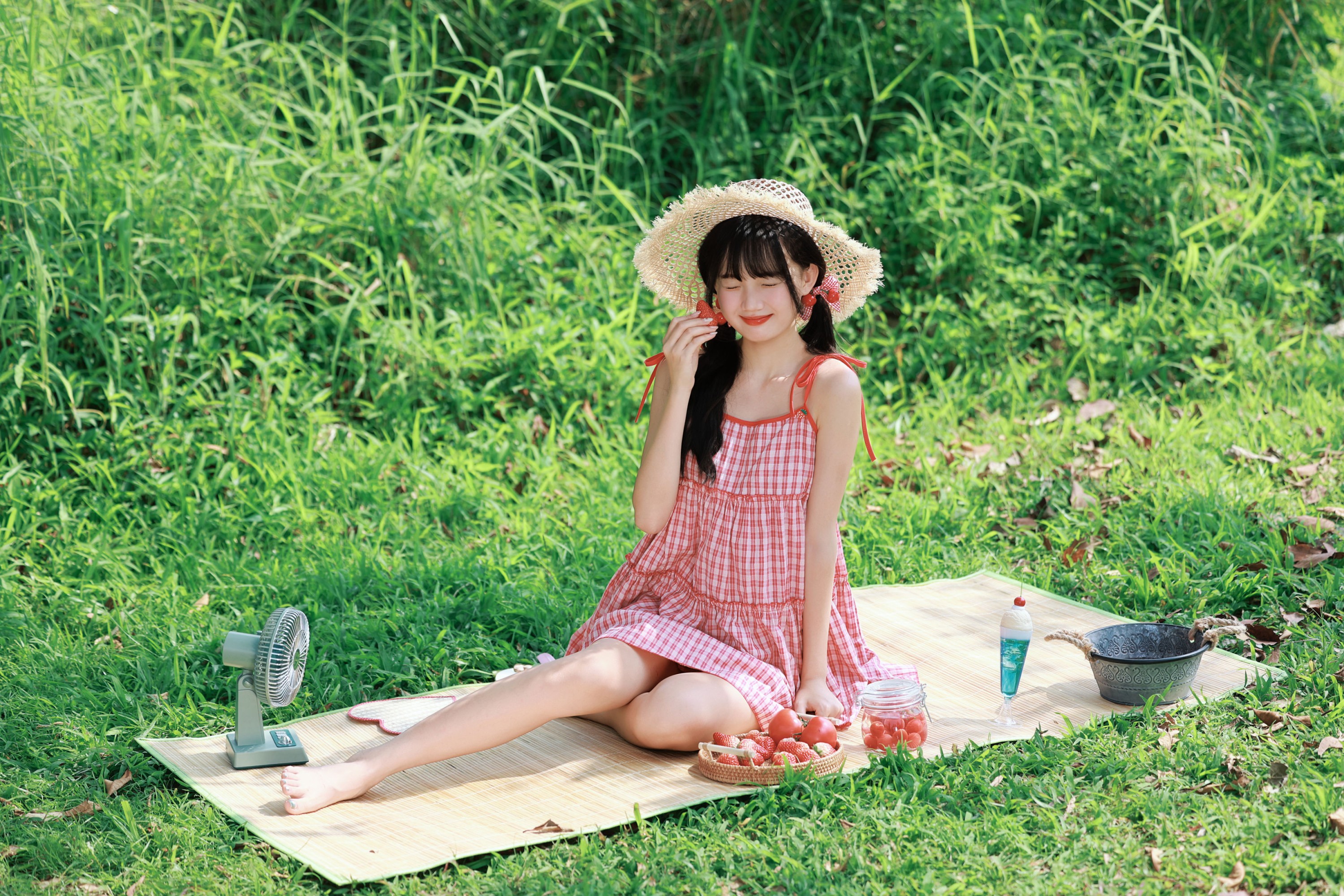 《红格裙与青草风》[10P]
