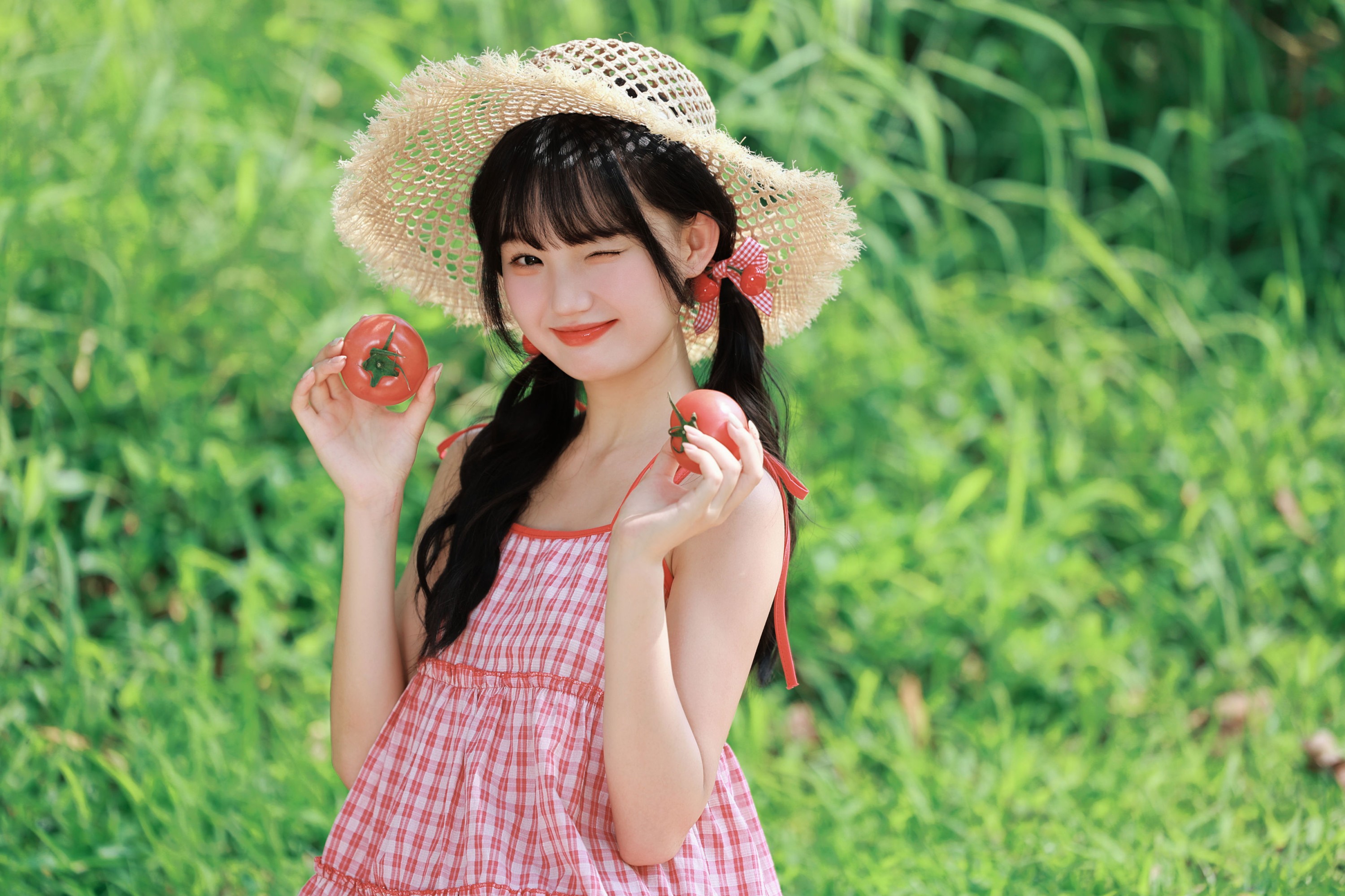 《红格裙与青草风》[10P]