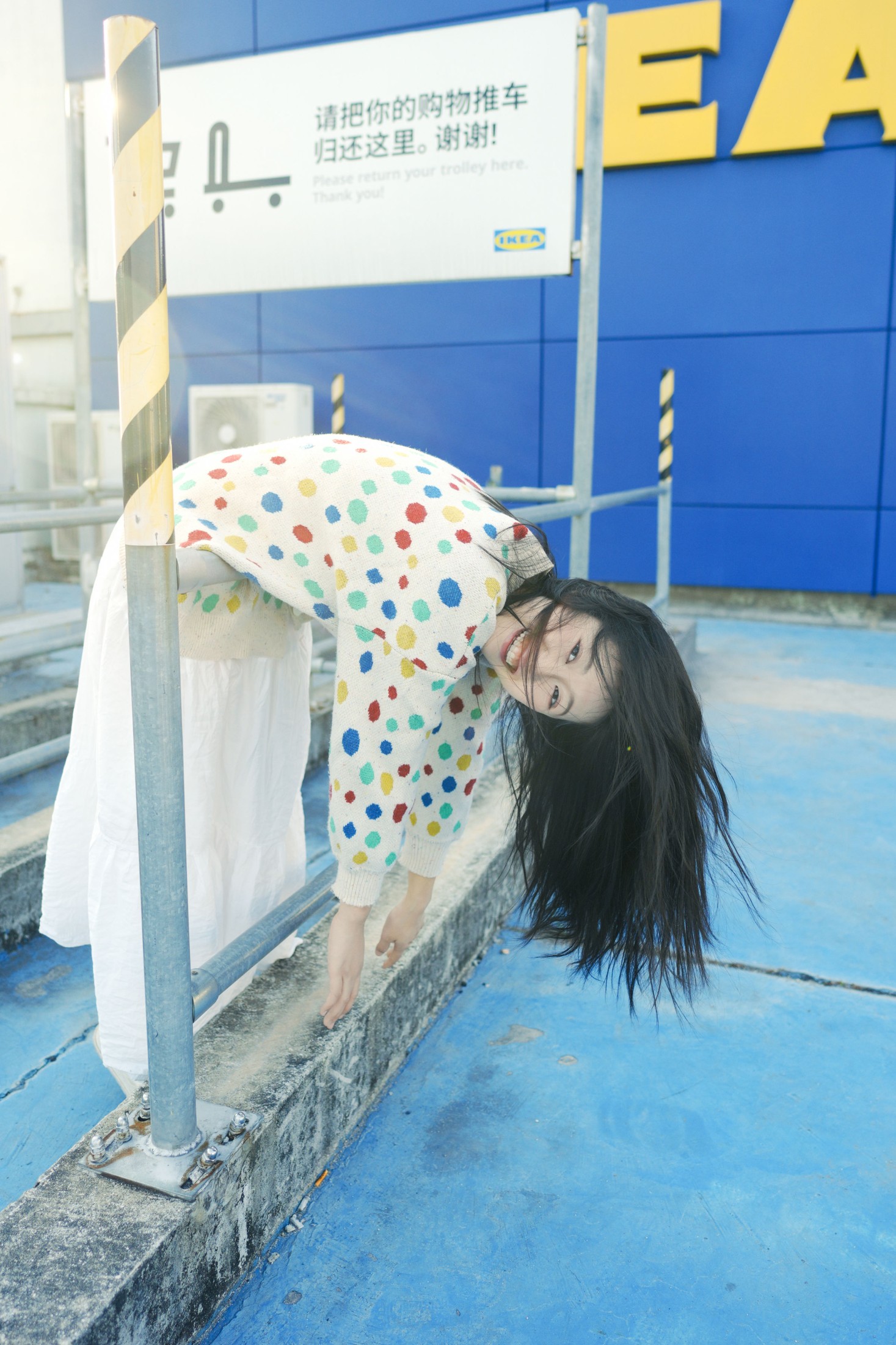 《在天台上晒太阳》[16P]