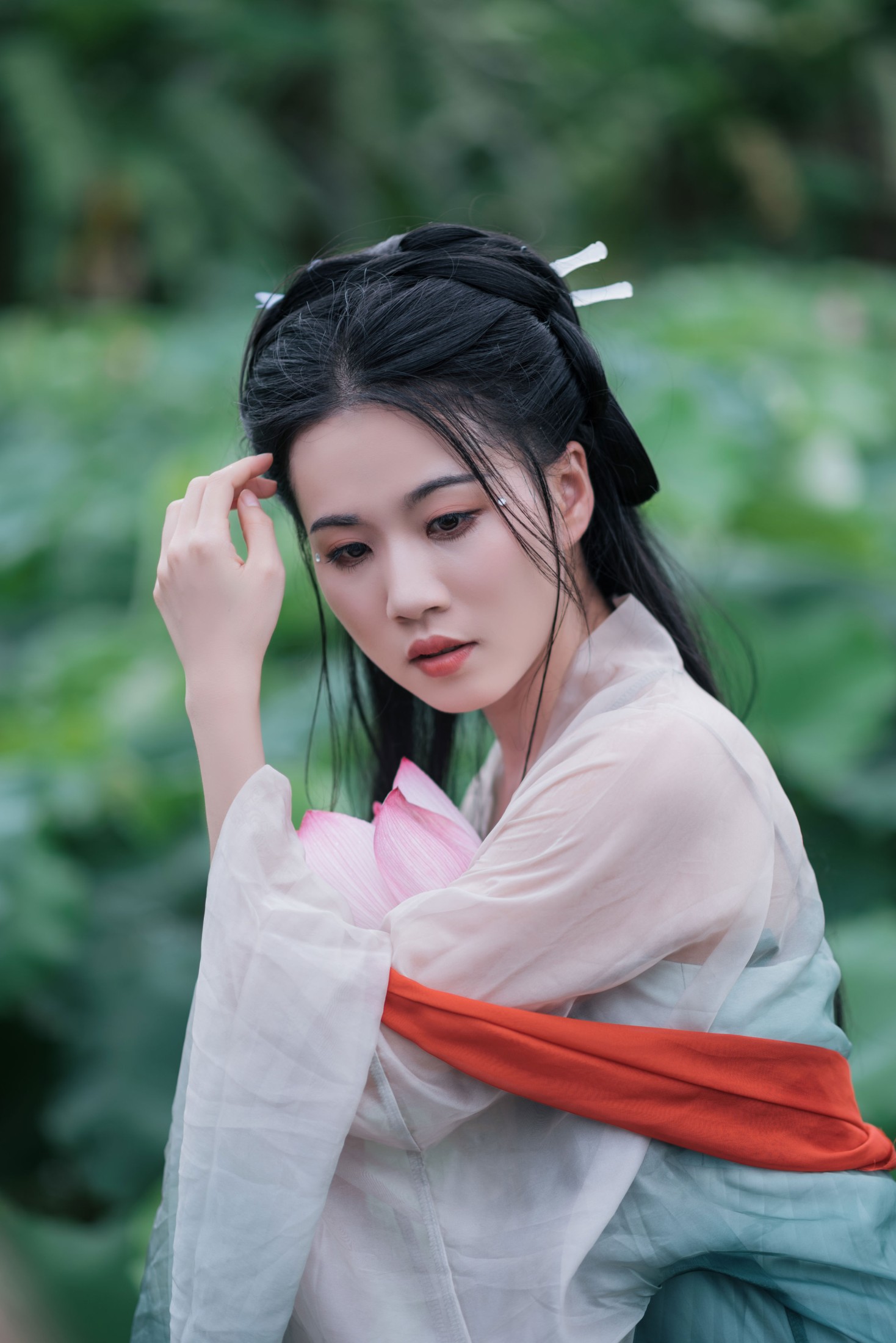 《荷塘深处，邂逅一袭宋韵温柔》[13P]