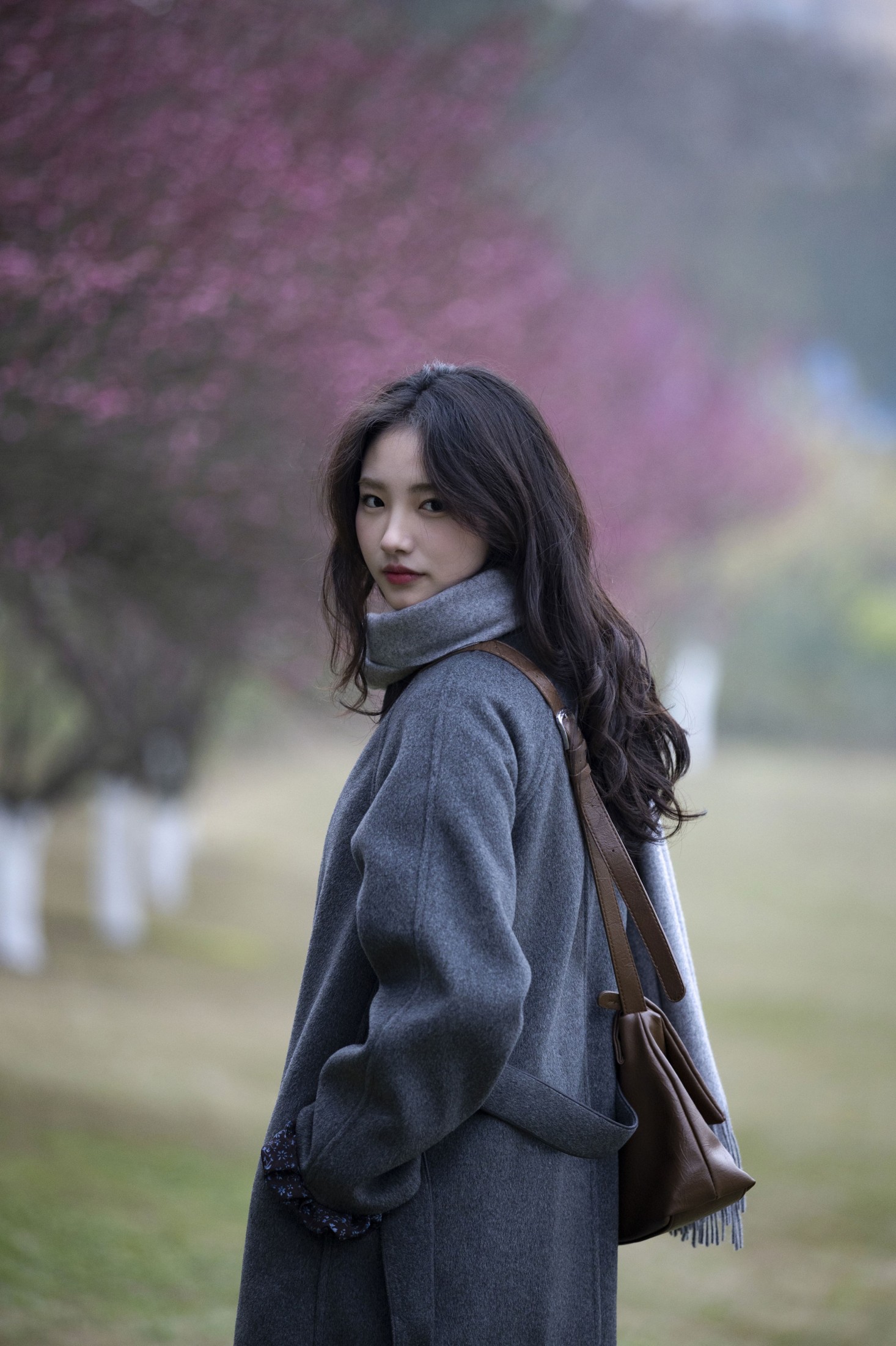 《冬天桃花凋谢的时候》[10P]