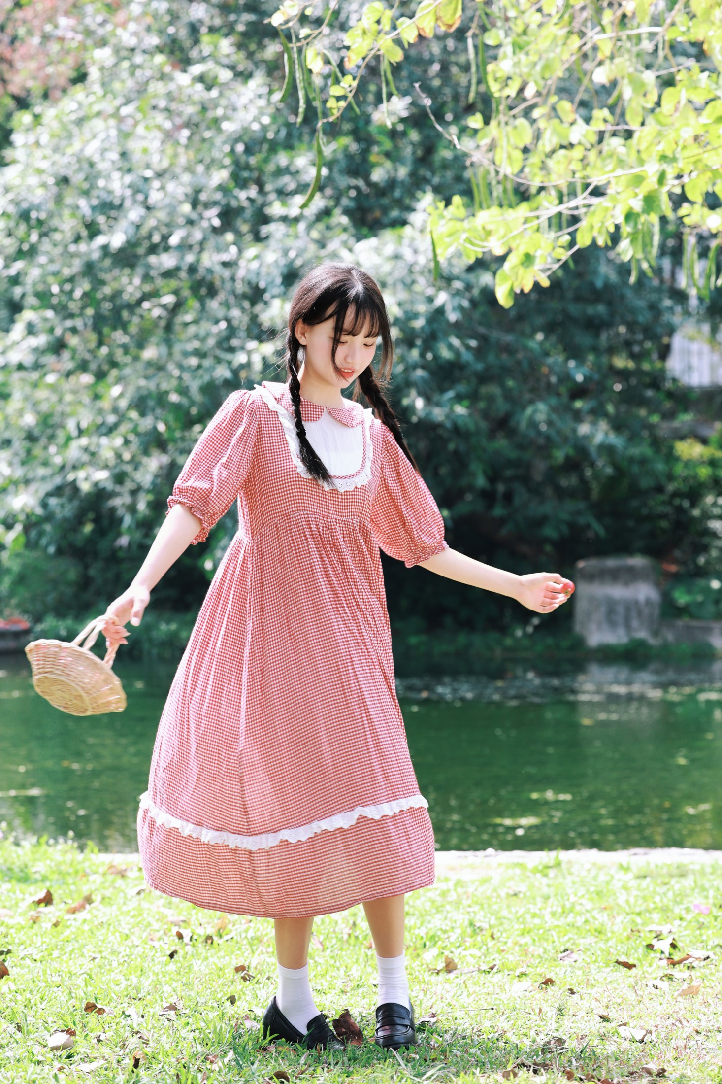 《红格裙与夏天，是甜度超标的小美好》[30P]