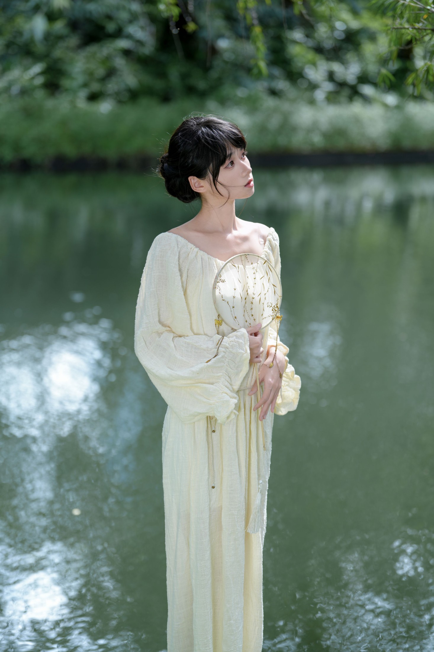 《新中式清冷氛围感写真 • 其一》[30P]