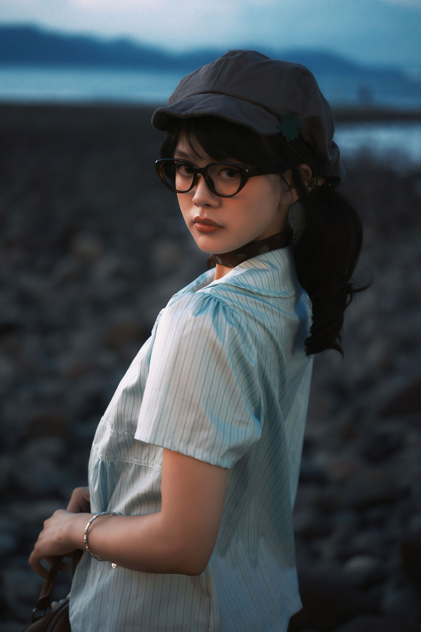 《等待重生的少女》[14P]
