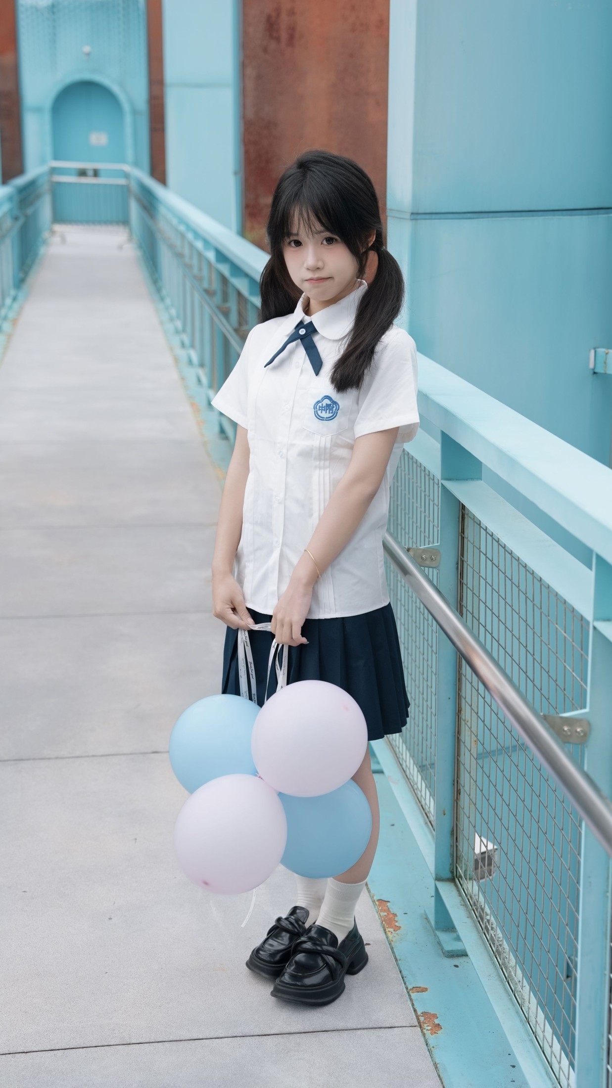 《游乐场里的可爱甜妹》[32P]